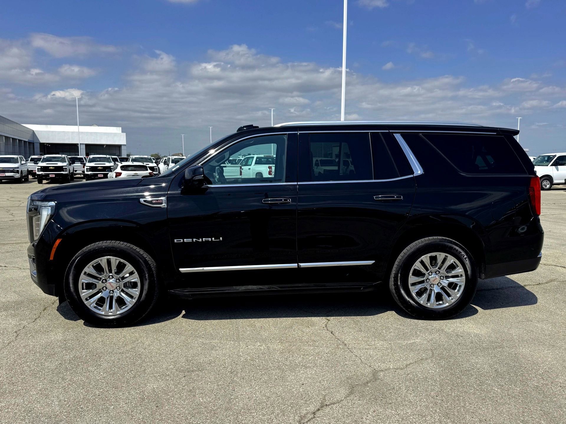 2025 GMC Yukon Denali