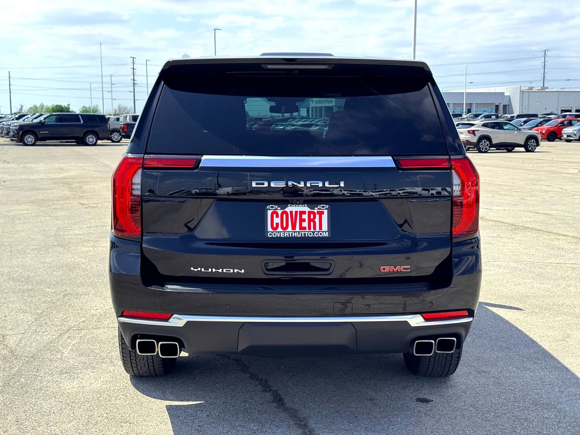 2025 GMC Yukon Denali