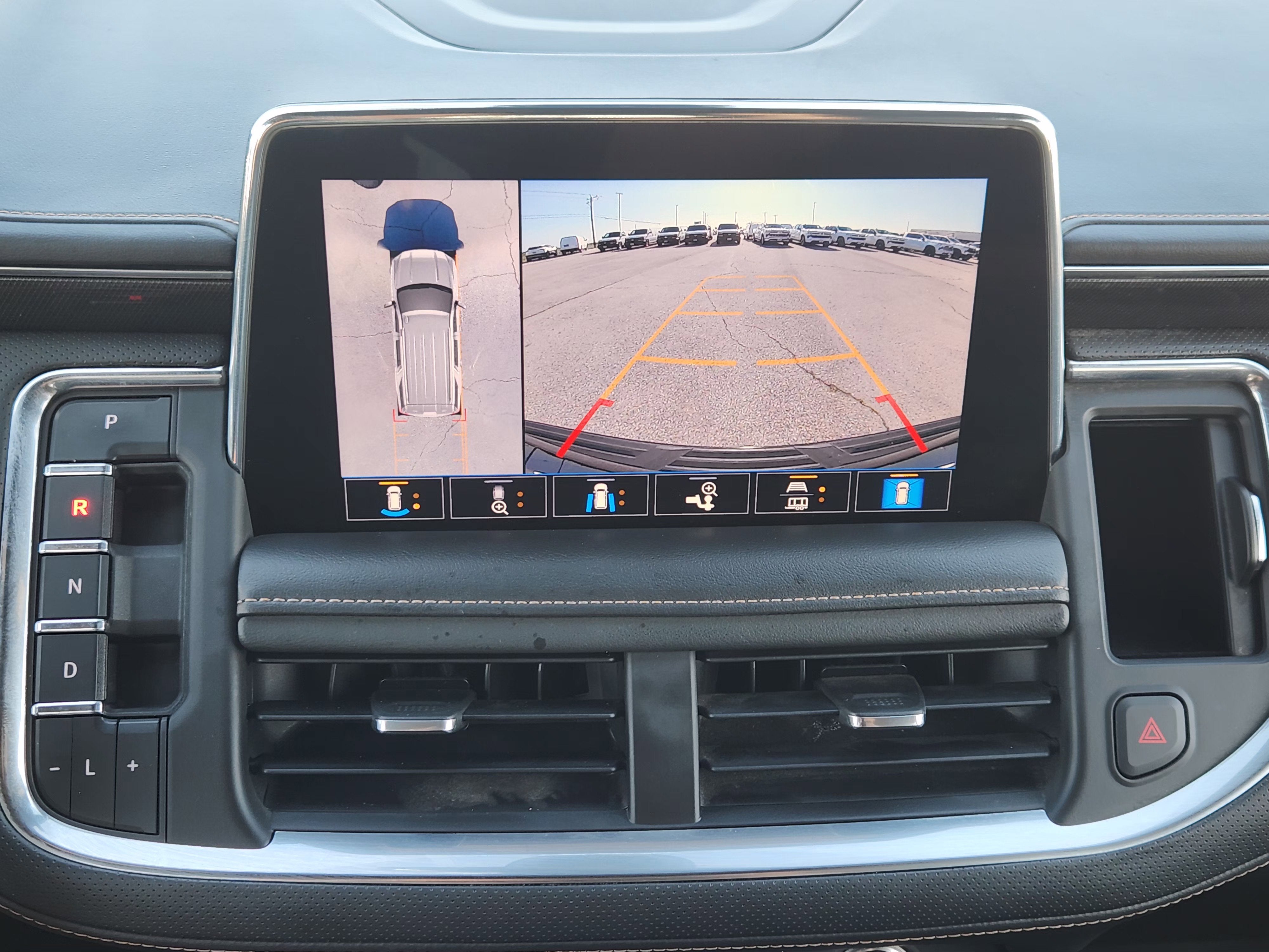 2021 GMC Yukon XL AT4