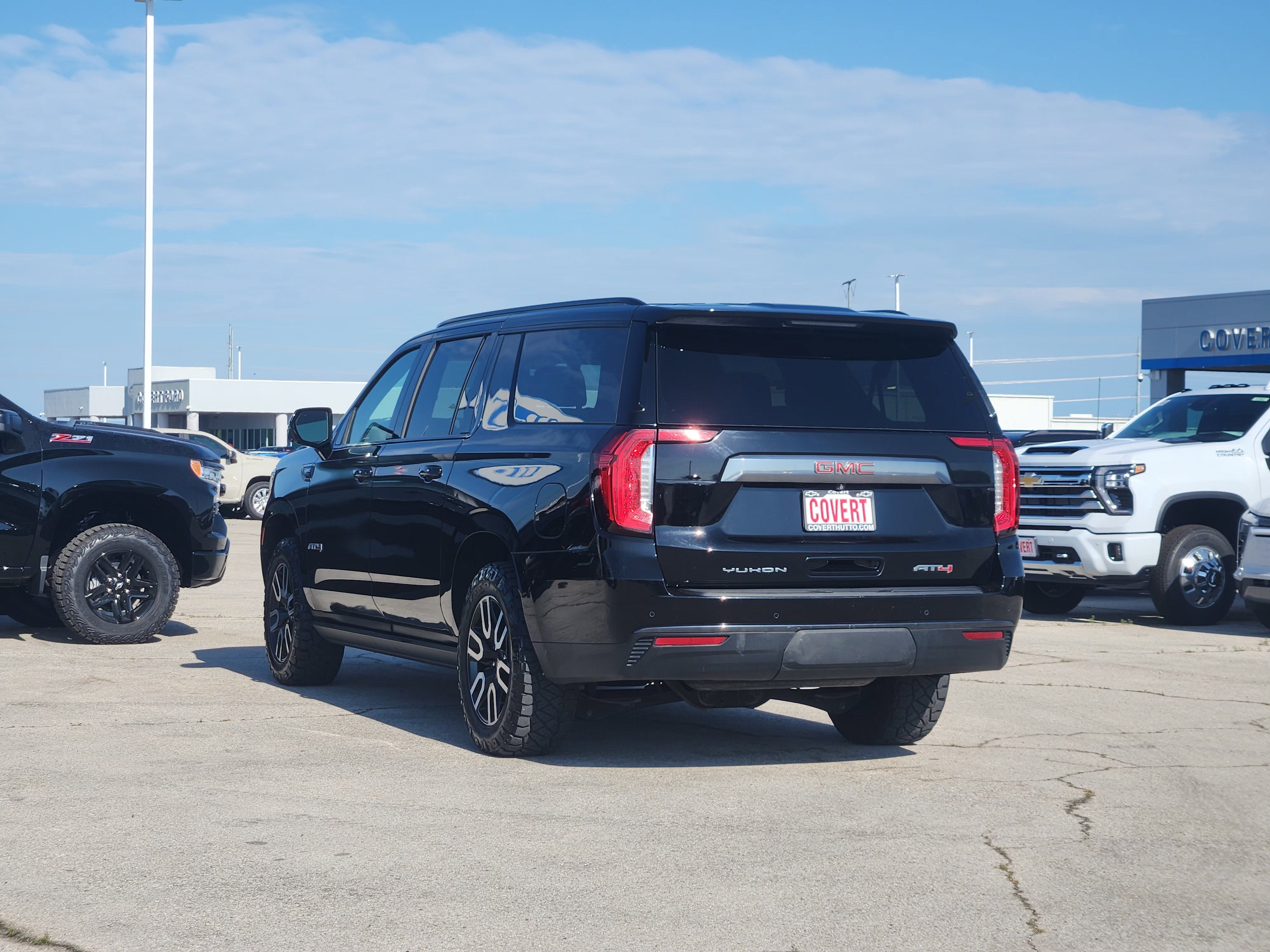 2021 GMC Yukon XL AT4