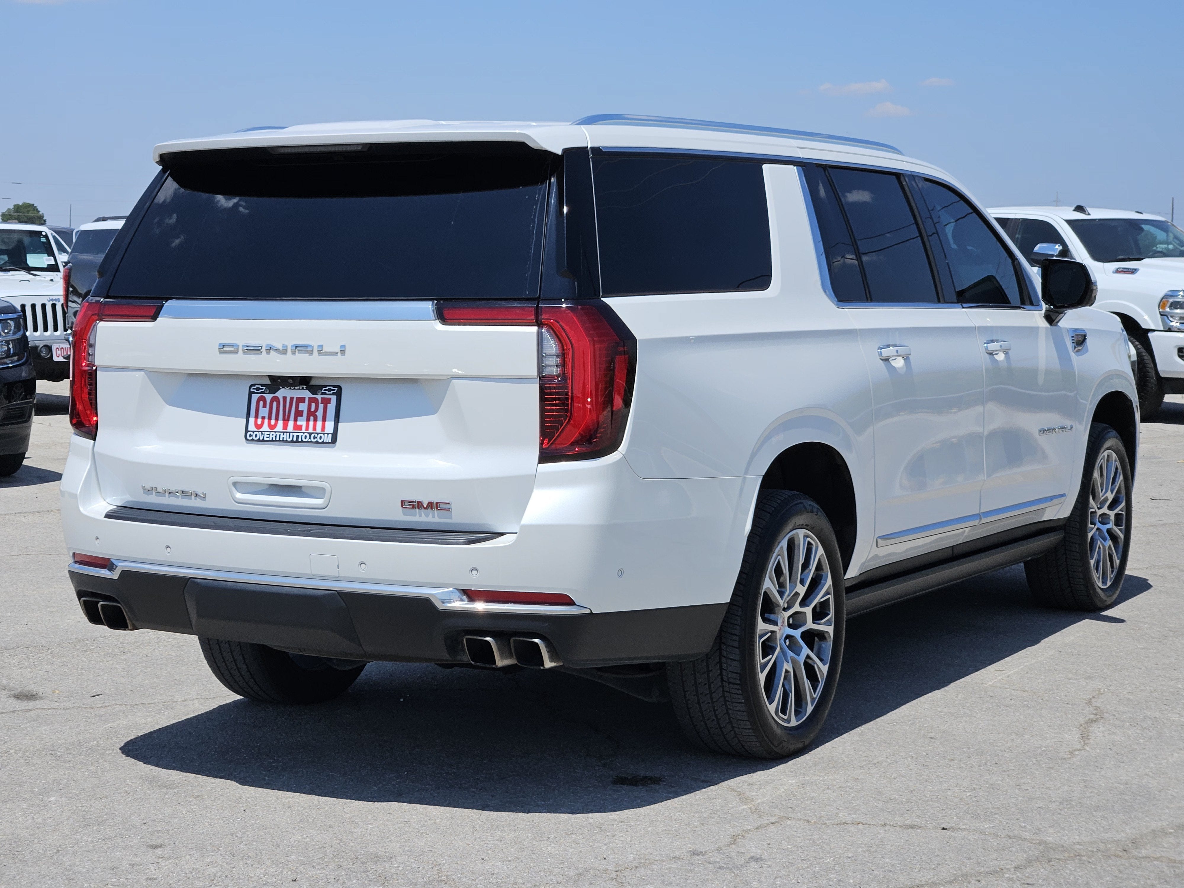 2025 GMC Yukon XL Denali