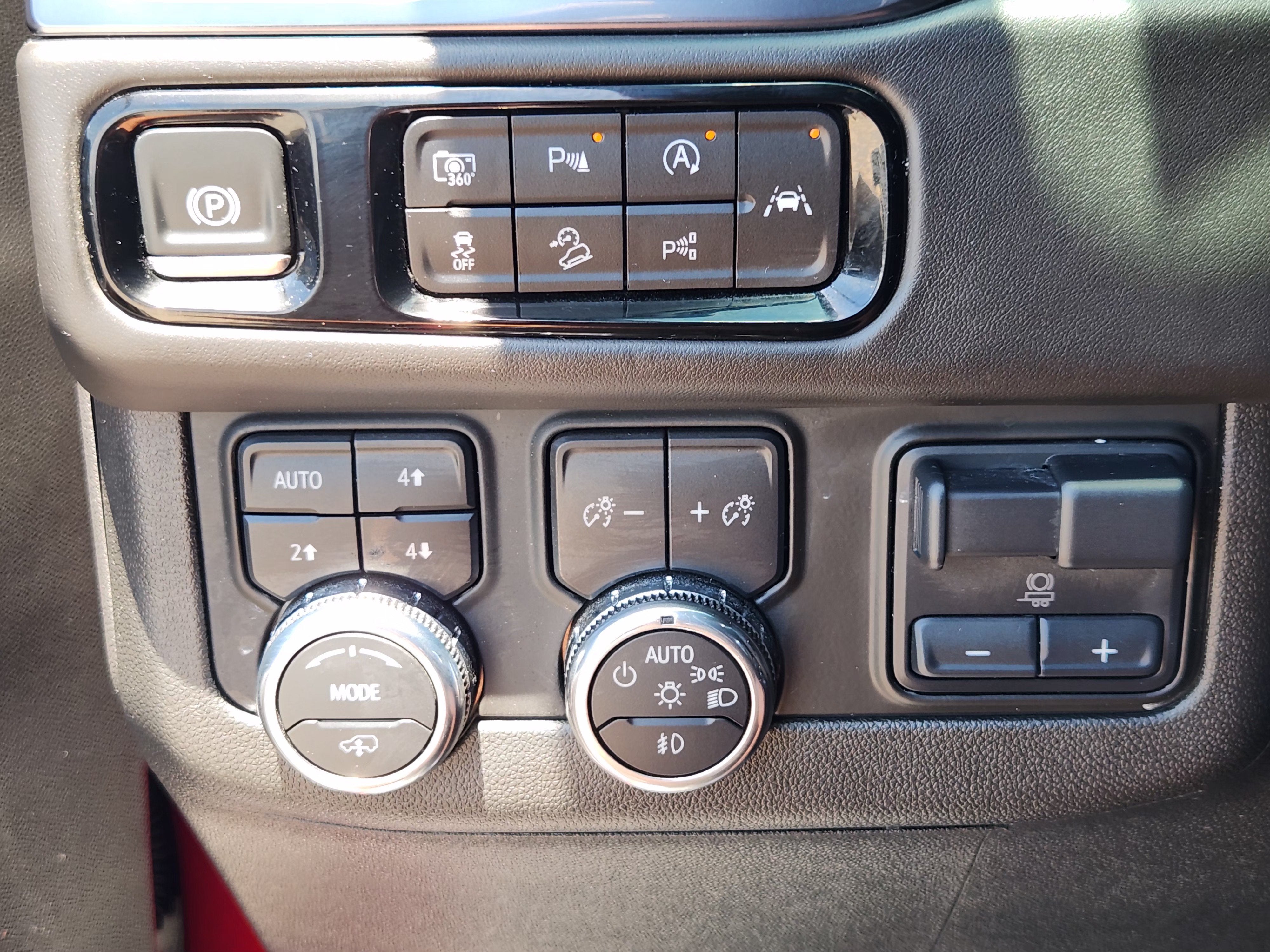 2025 GMC Yukon XL AT4 Ultimate