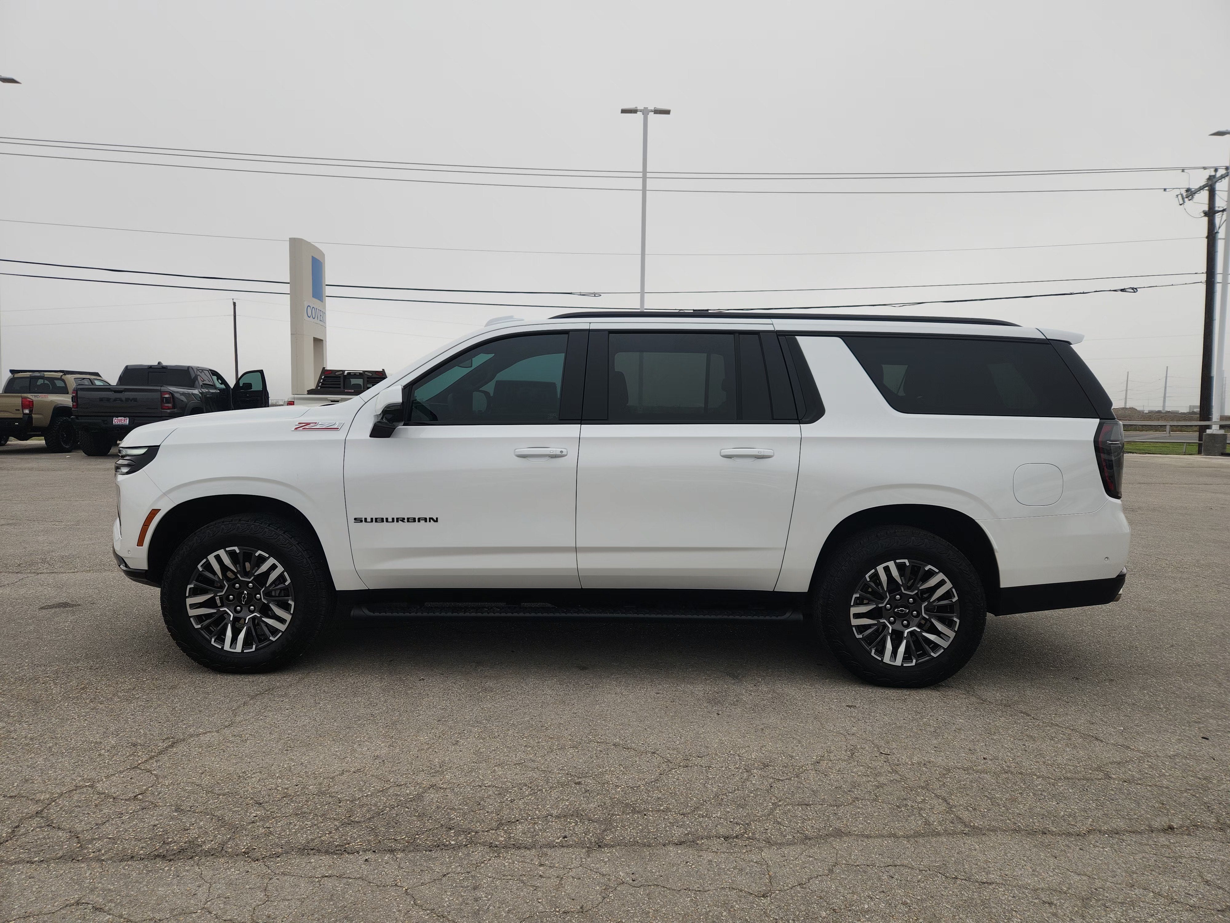 2025 Chevrolet Suburban Z71