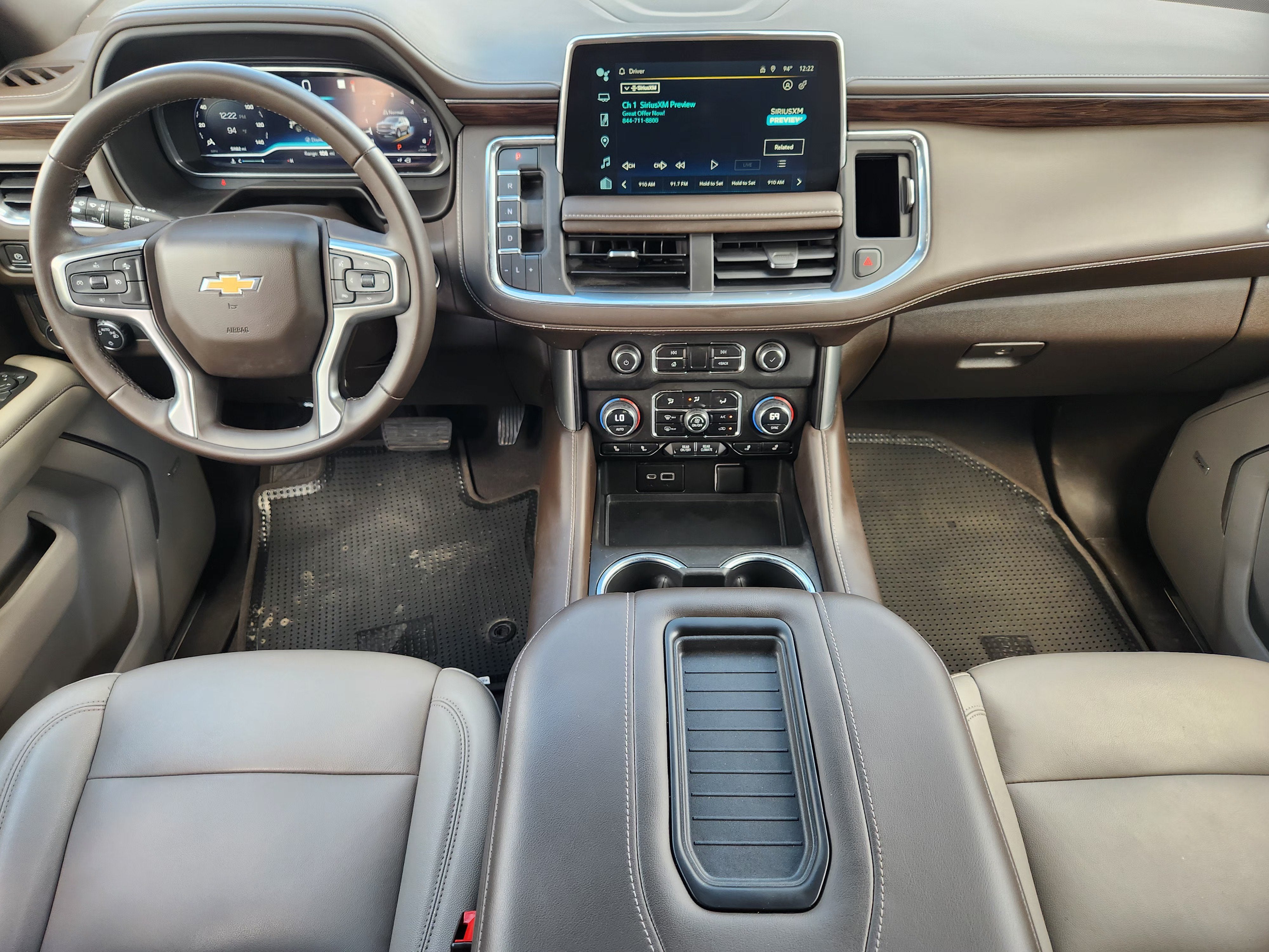 2023 Chevrolet Suburban LT