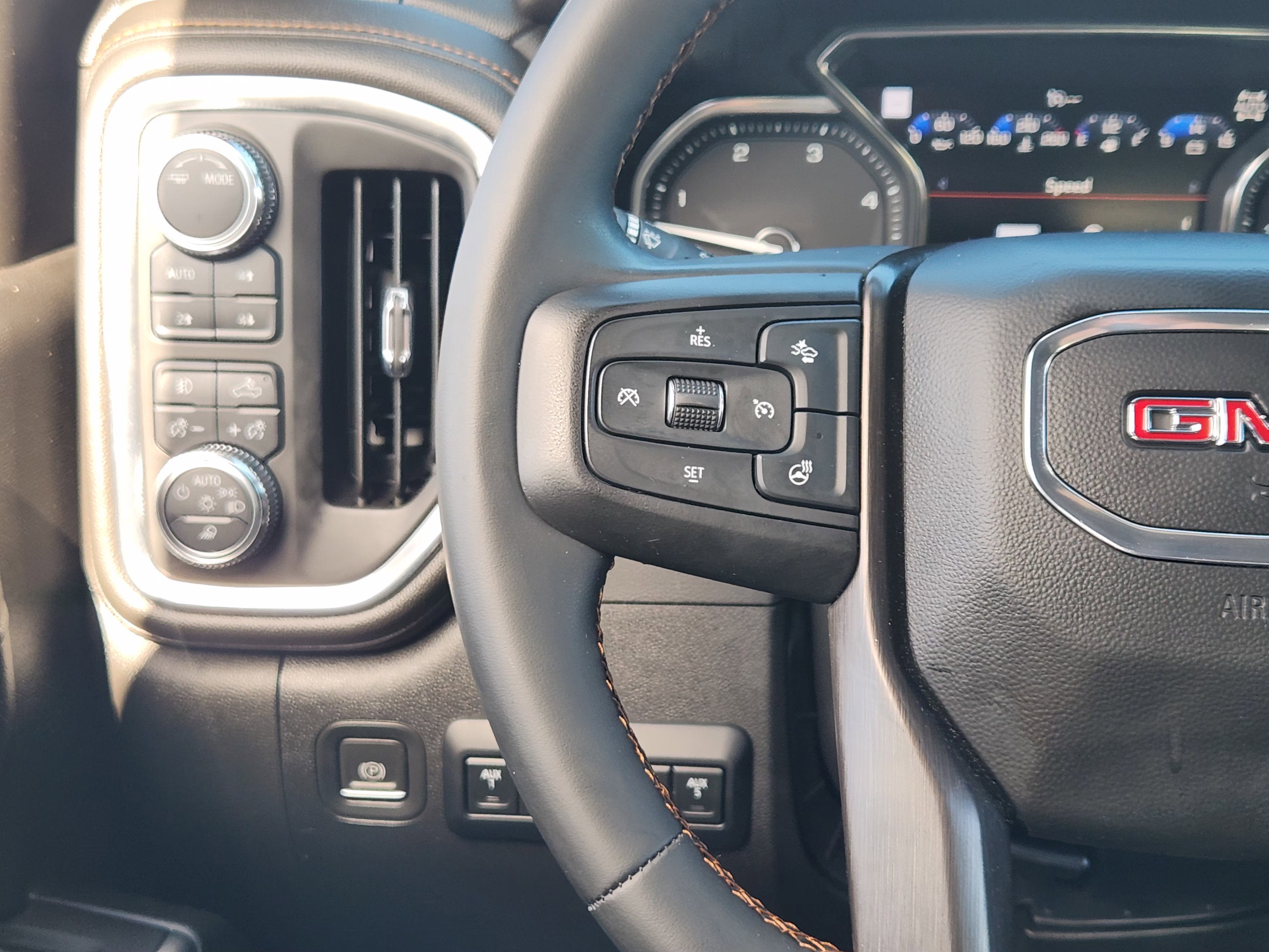 2023 GMC Sierra 2500 HD AT4
