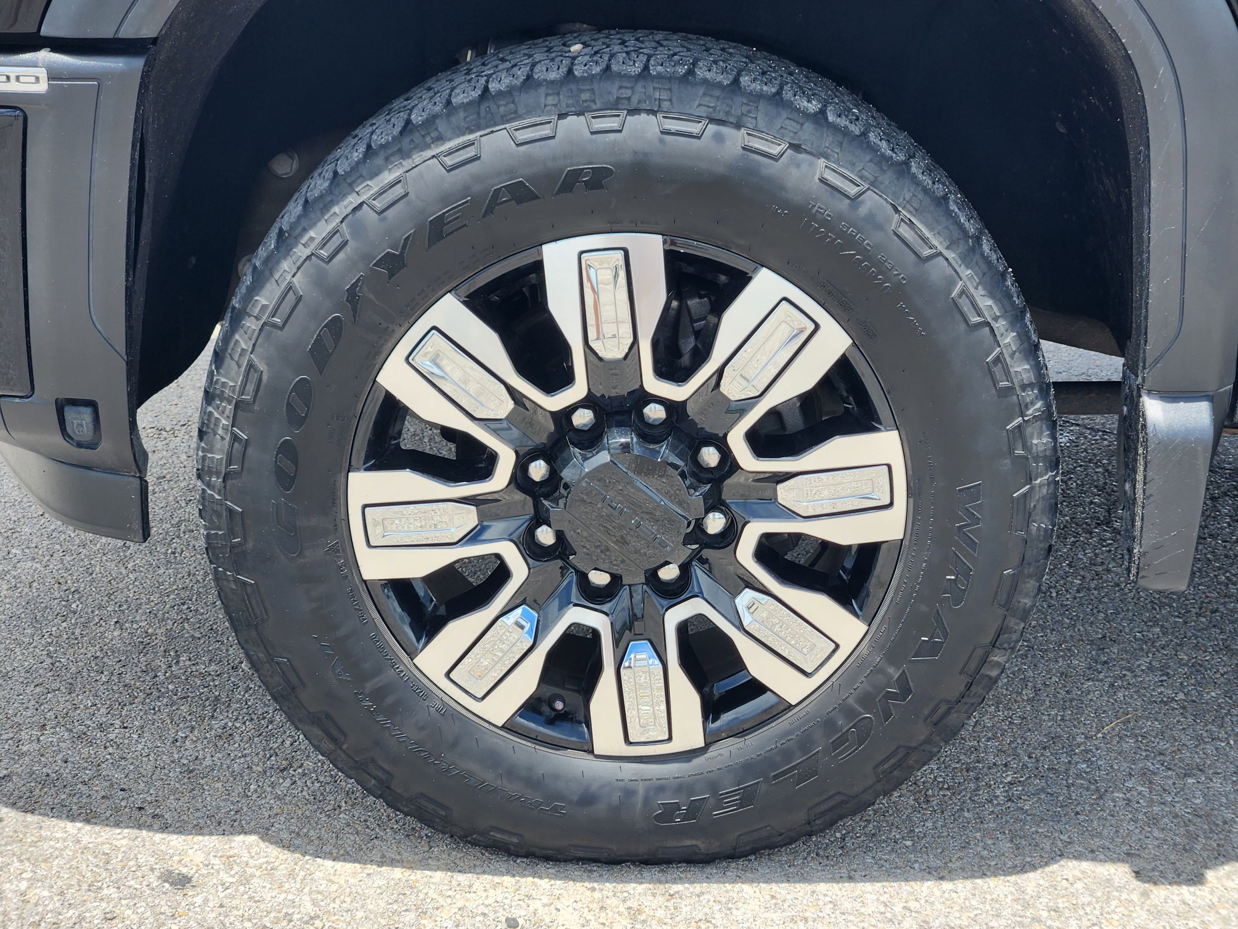 2024 GMC Sierra 2500 HD Denali