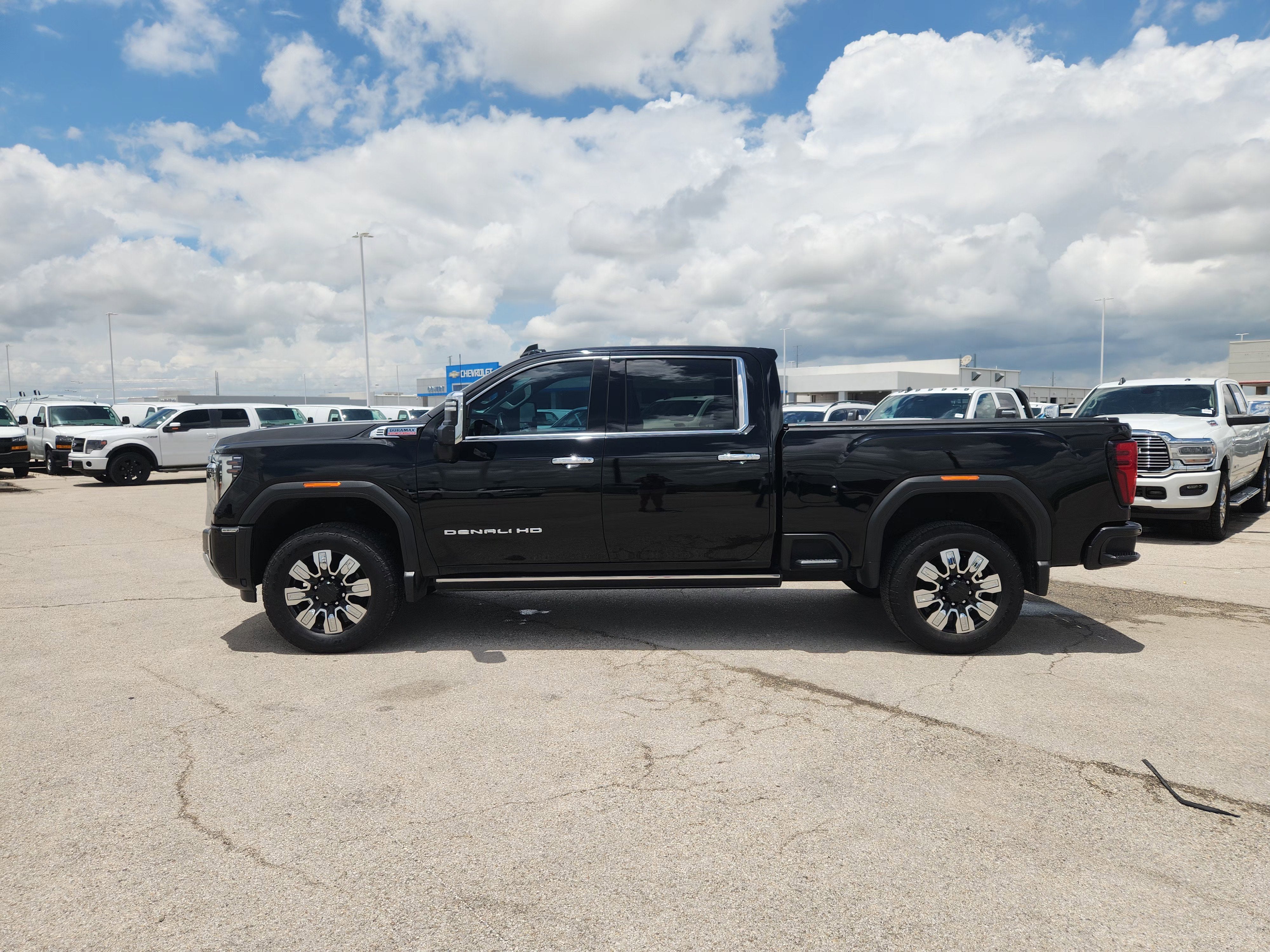 2024 GMC Sierra 2500 HD Denali