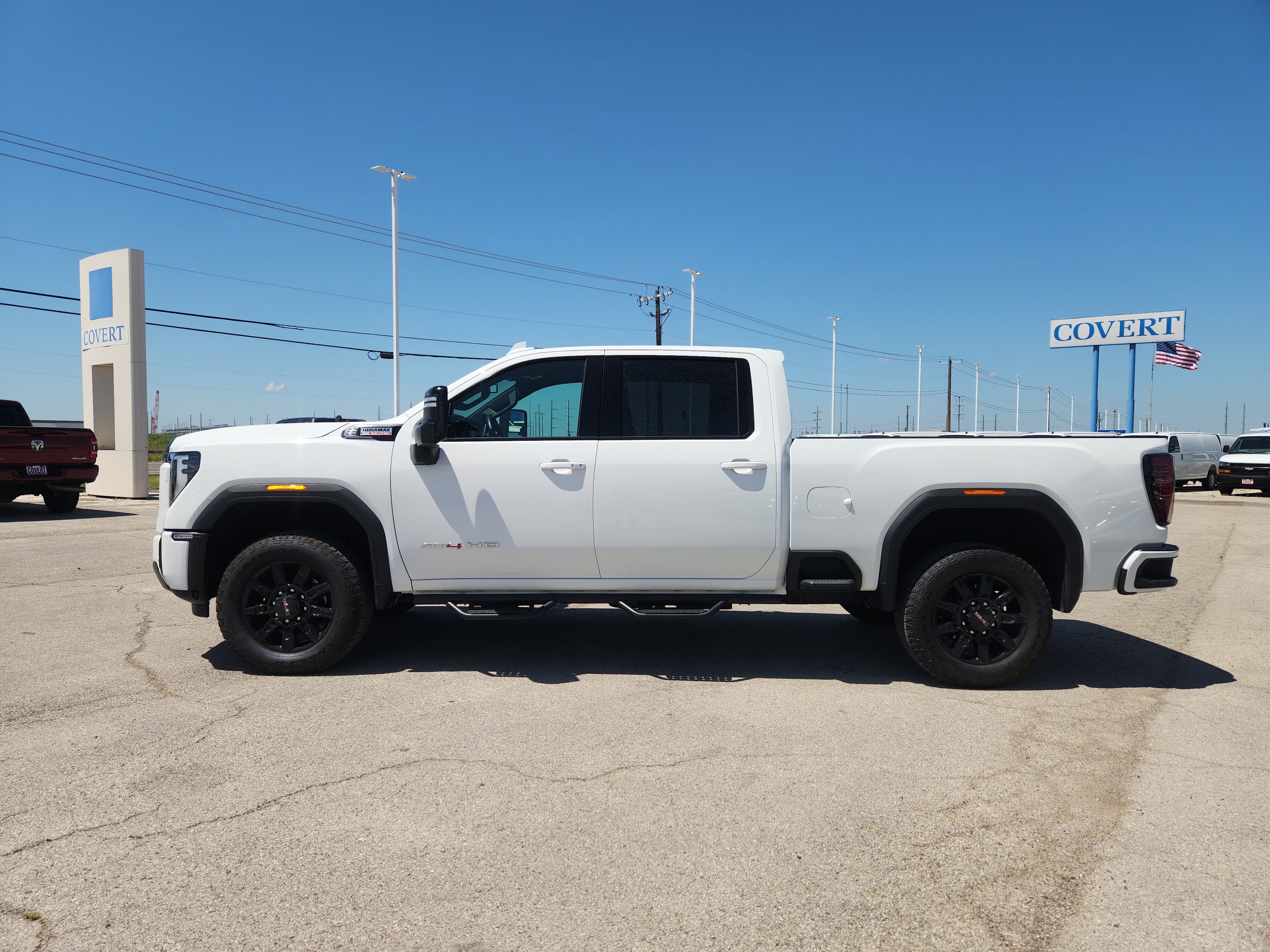2025 GMC Sierra 2500 HD AT4