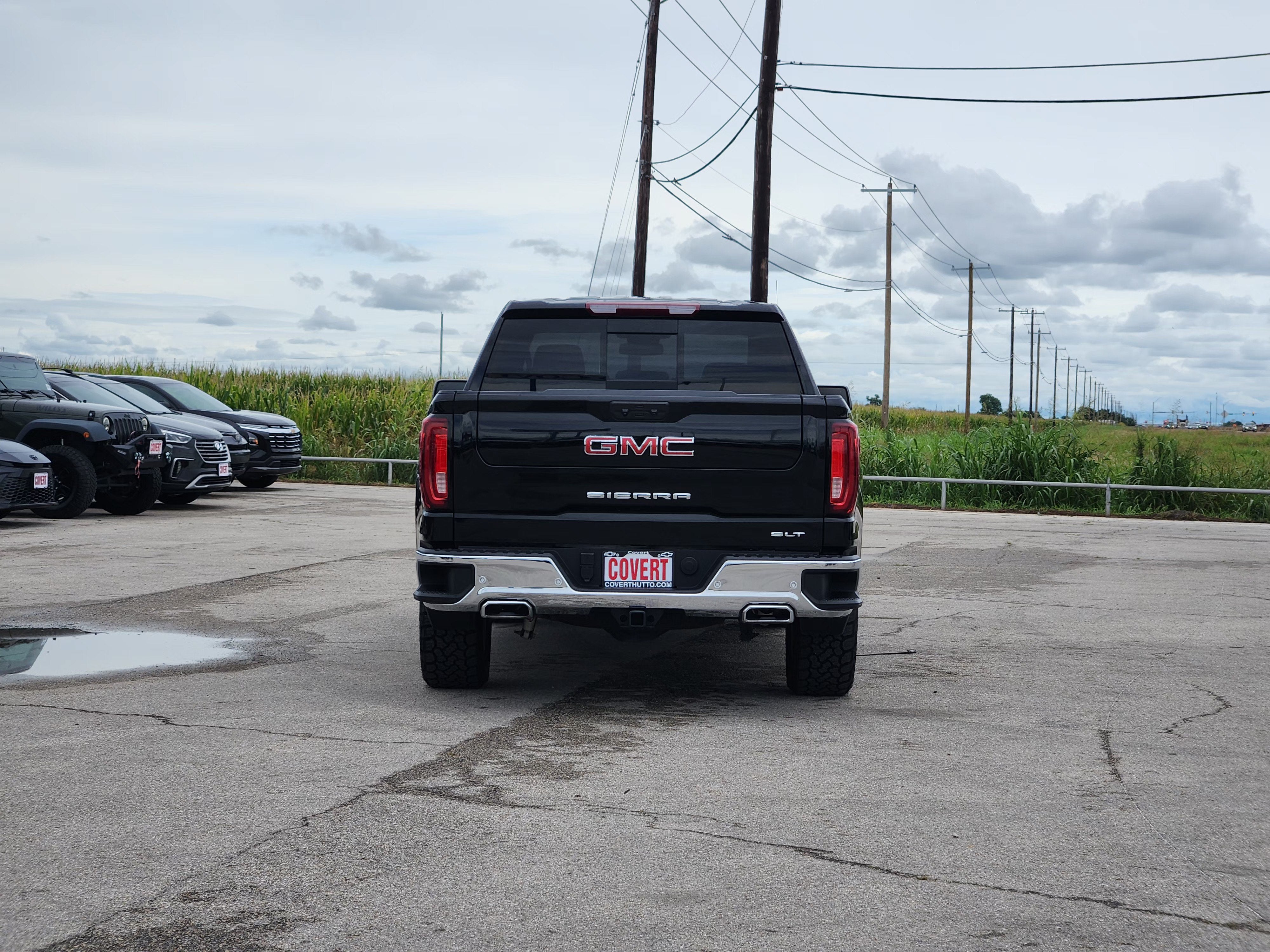 2025 GMC Sierra 1500 SLT