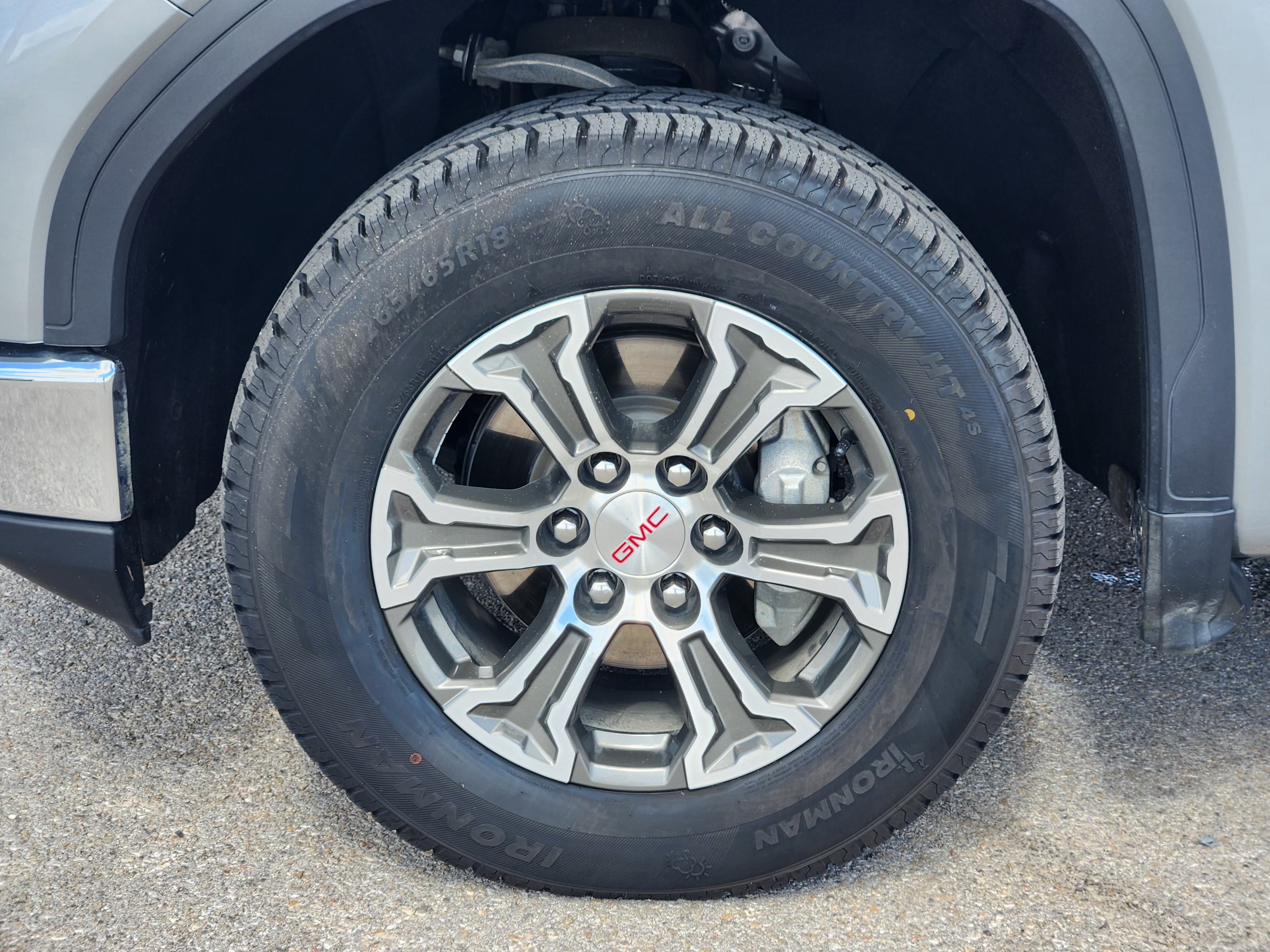 2025 GMC Sierra 1500 SLT