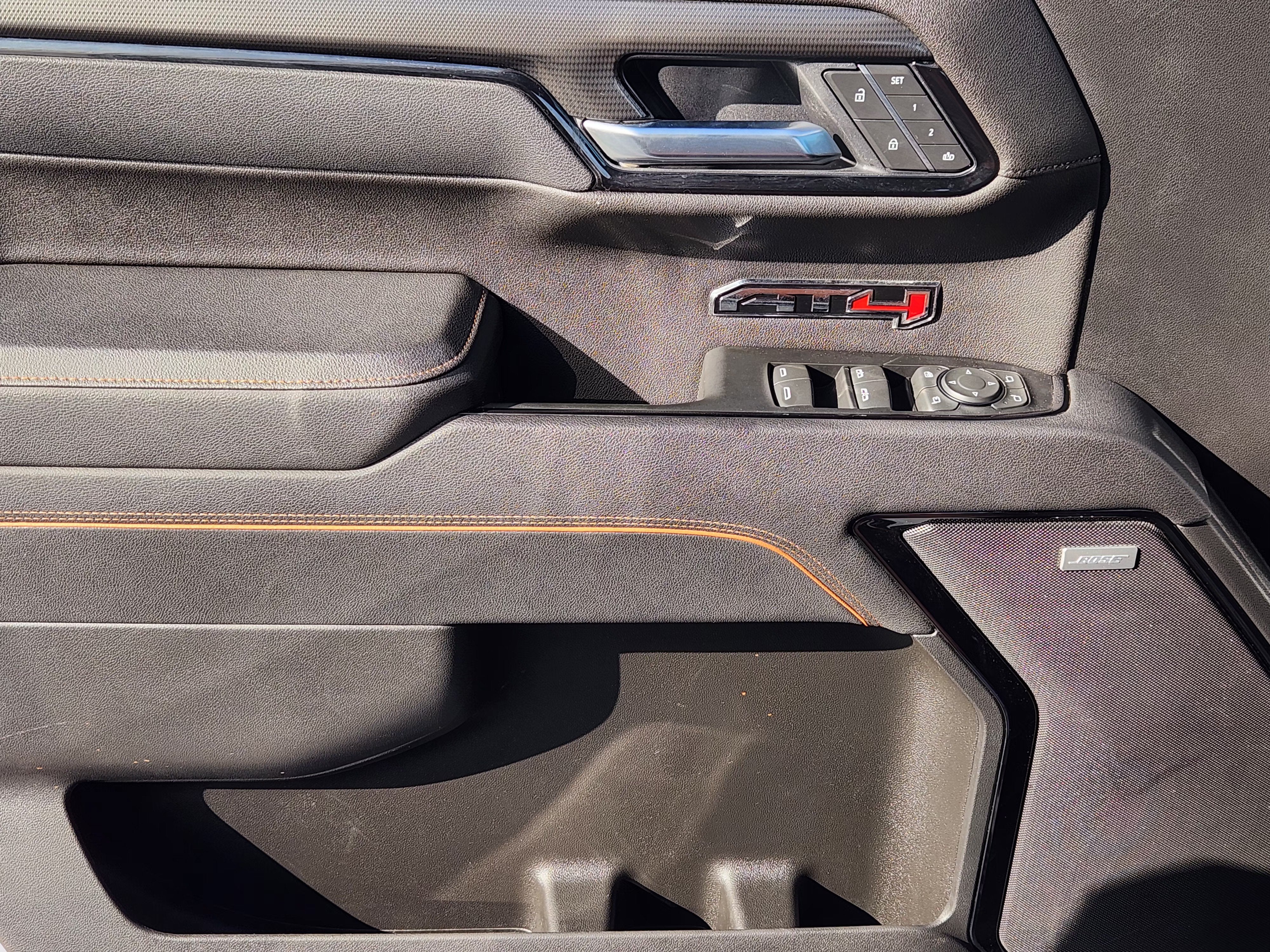 2025 GMC Sierra 1500 AT4