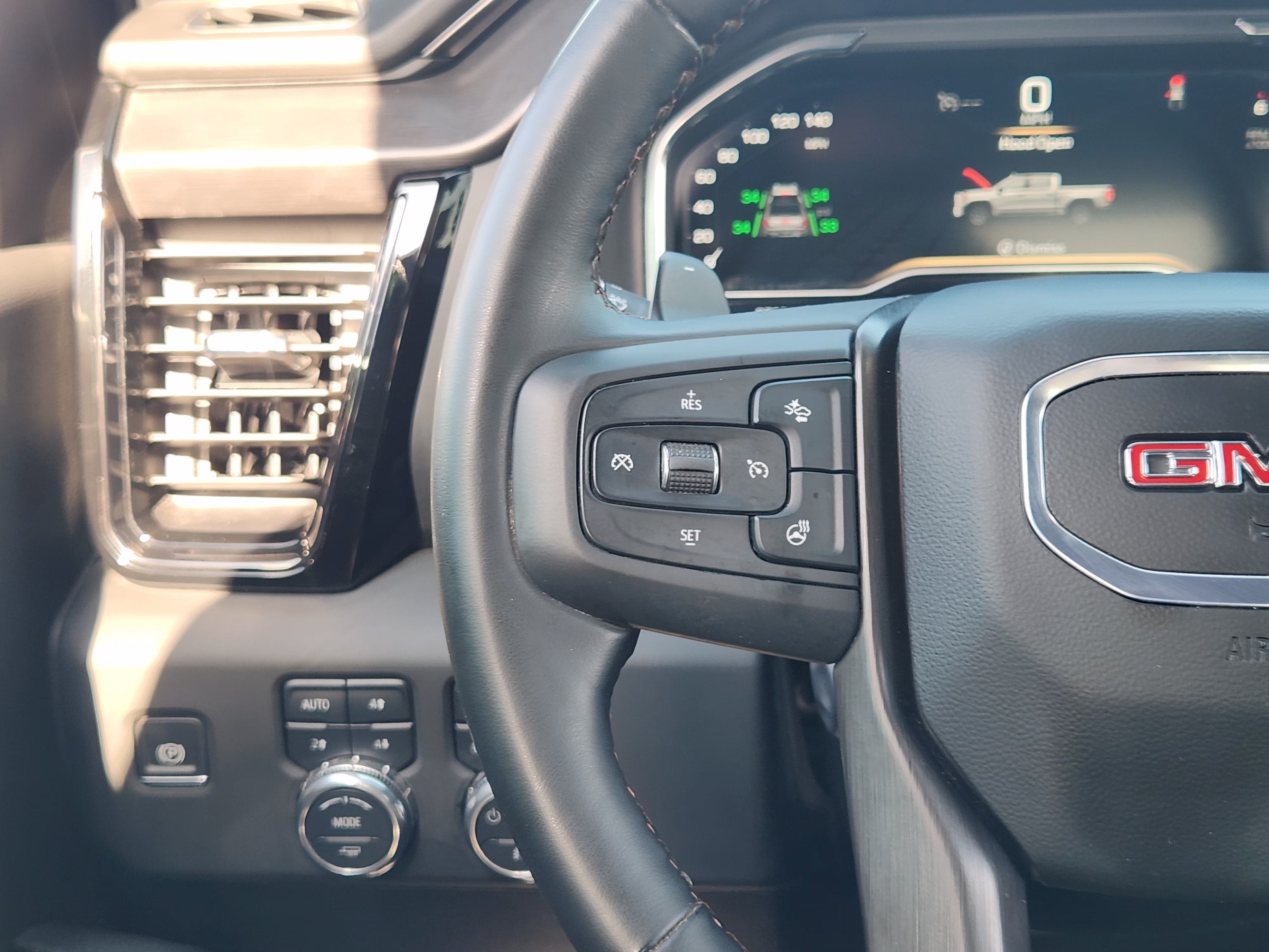 2025 GMC Sierra 1500 AT4