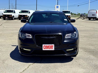 2020 Chrysler 300 Touring L