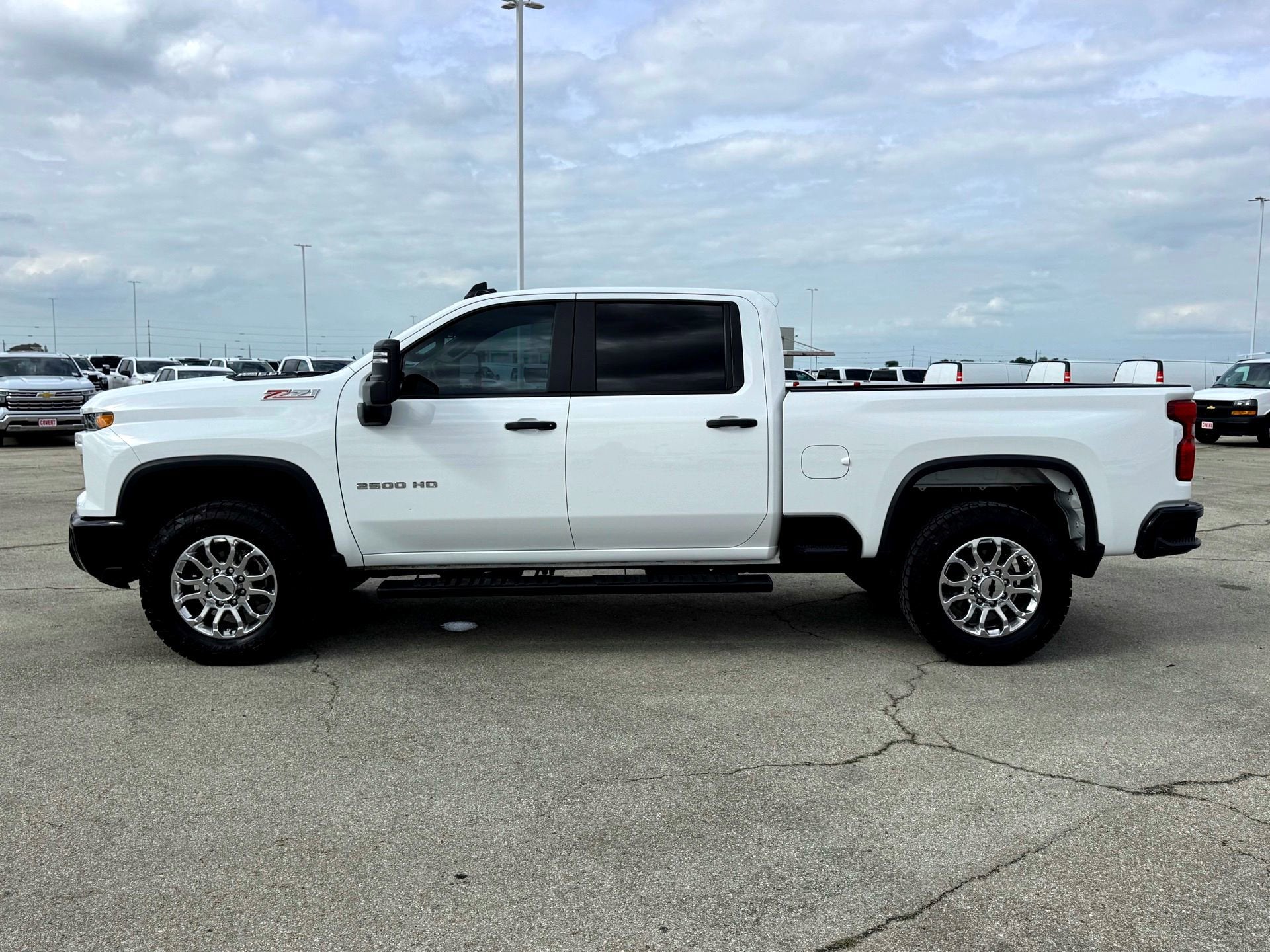 2024 Chevrolet Silverado 2500 HD Custom