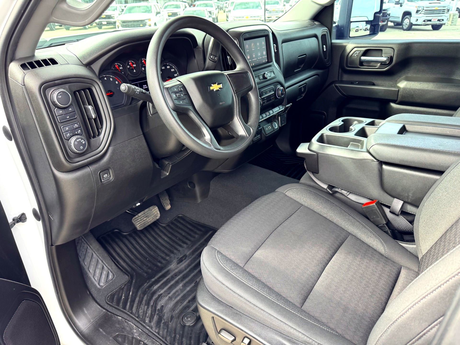 2024 Chevrolet Silverado 2500 HD Custom