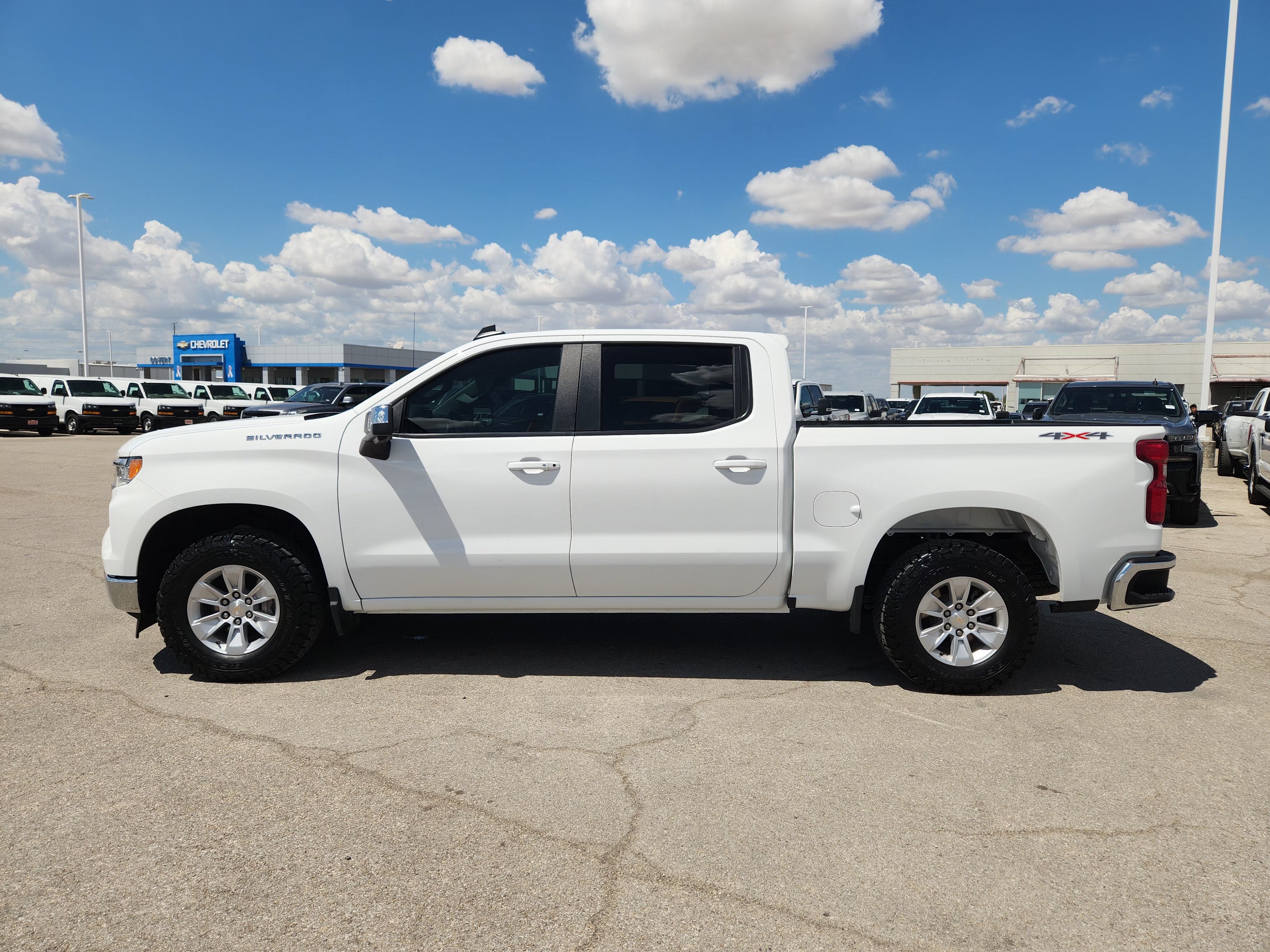 2025 Chevrolet Silverado 1500 LT