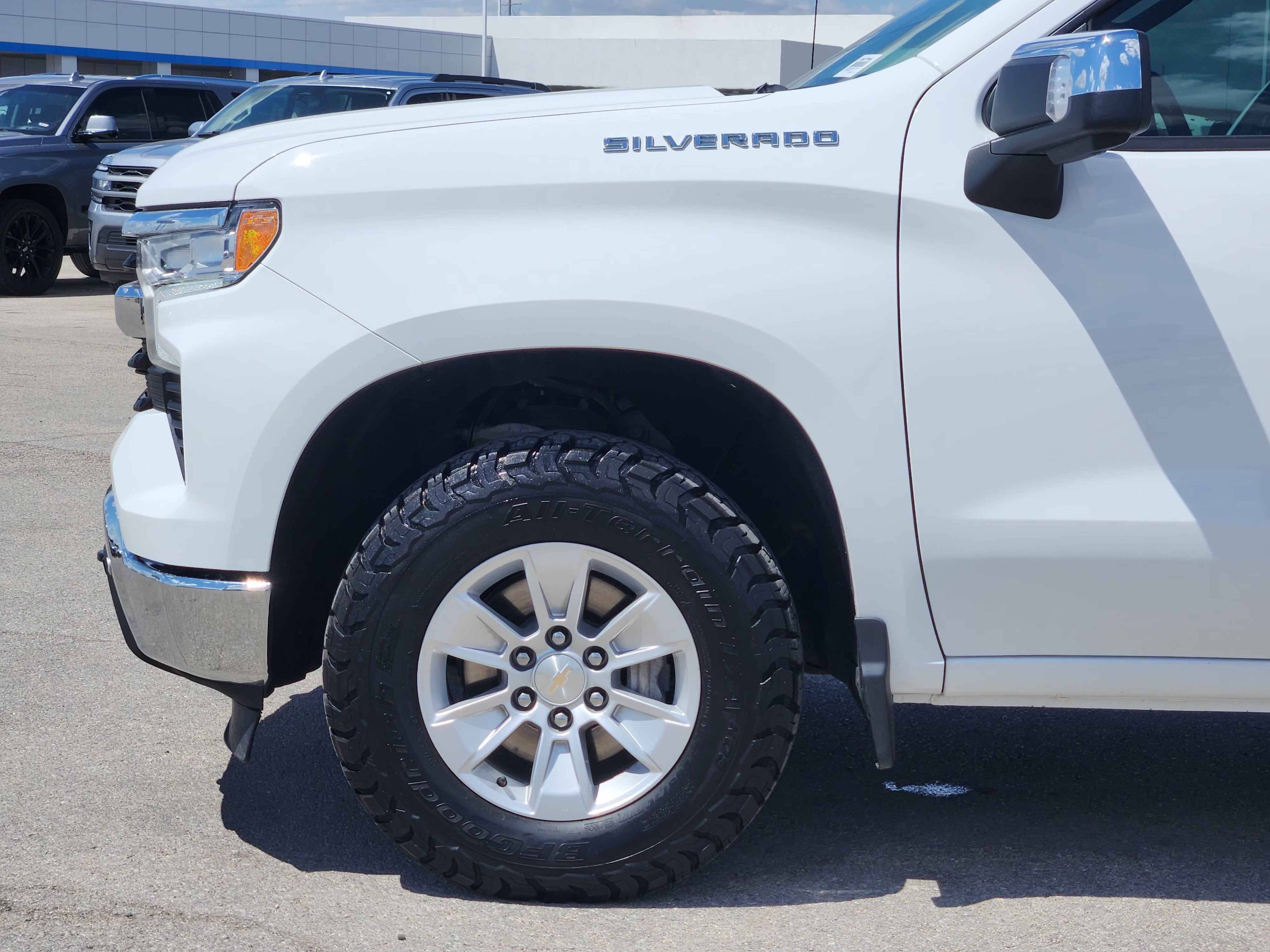 2025 Chevrolet Silverado 1500 LT
