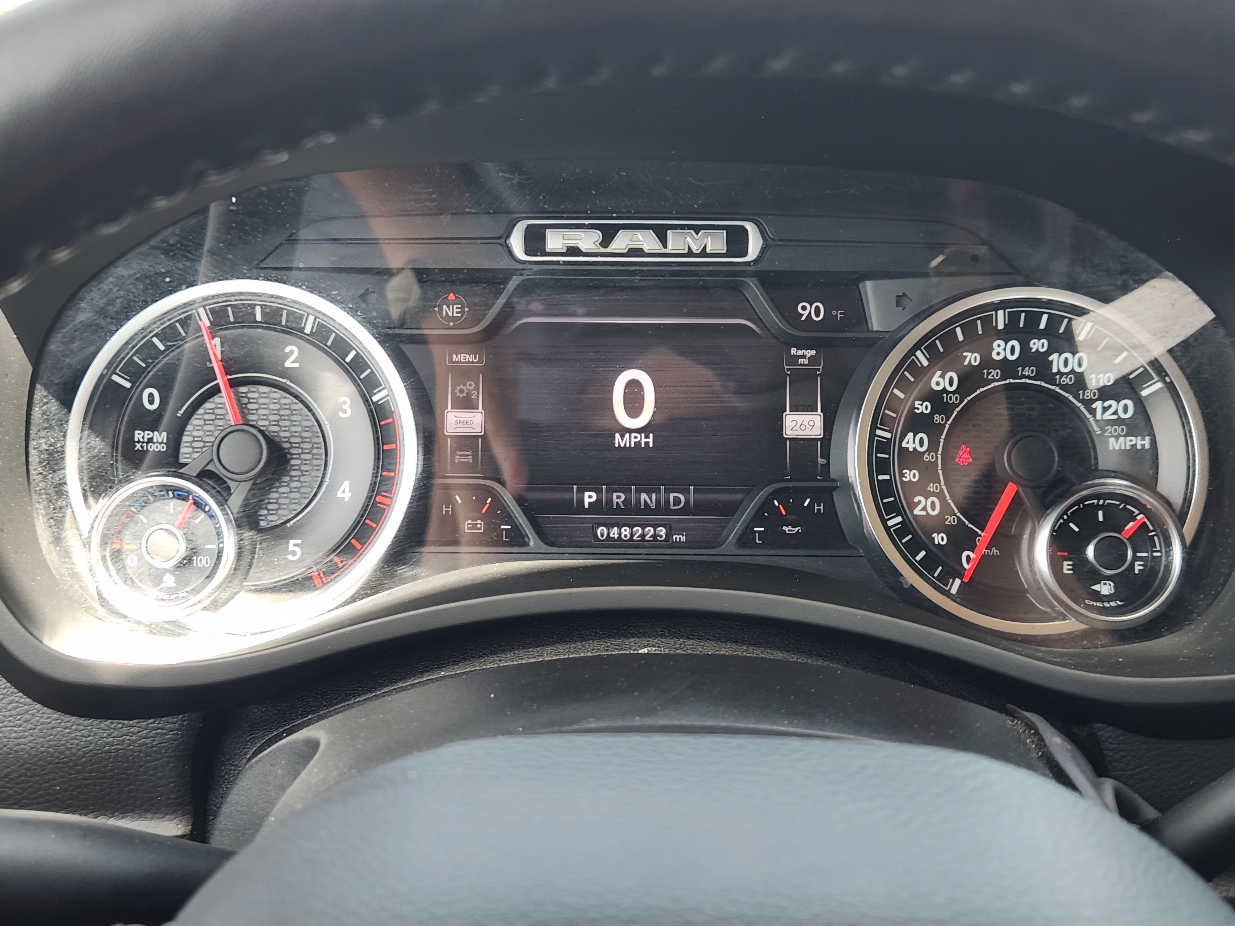 2020 RAM 3500 Laramie Crew Cab 4x4 8' Box