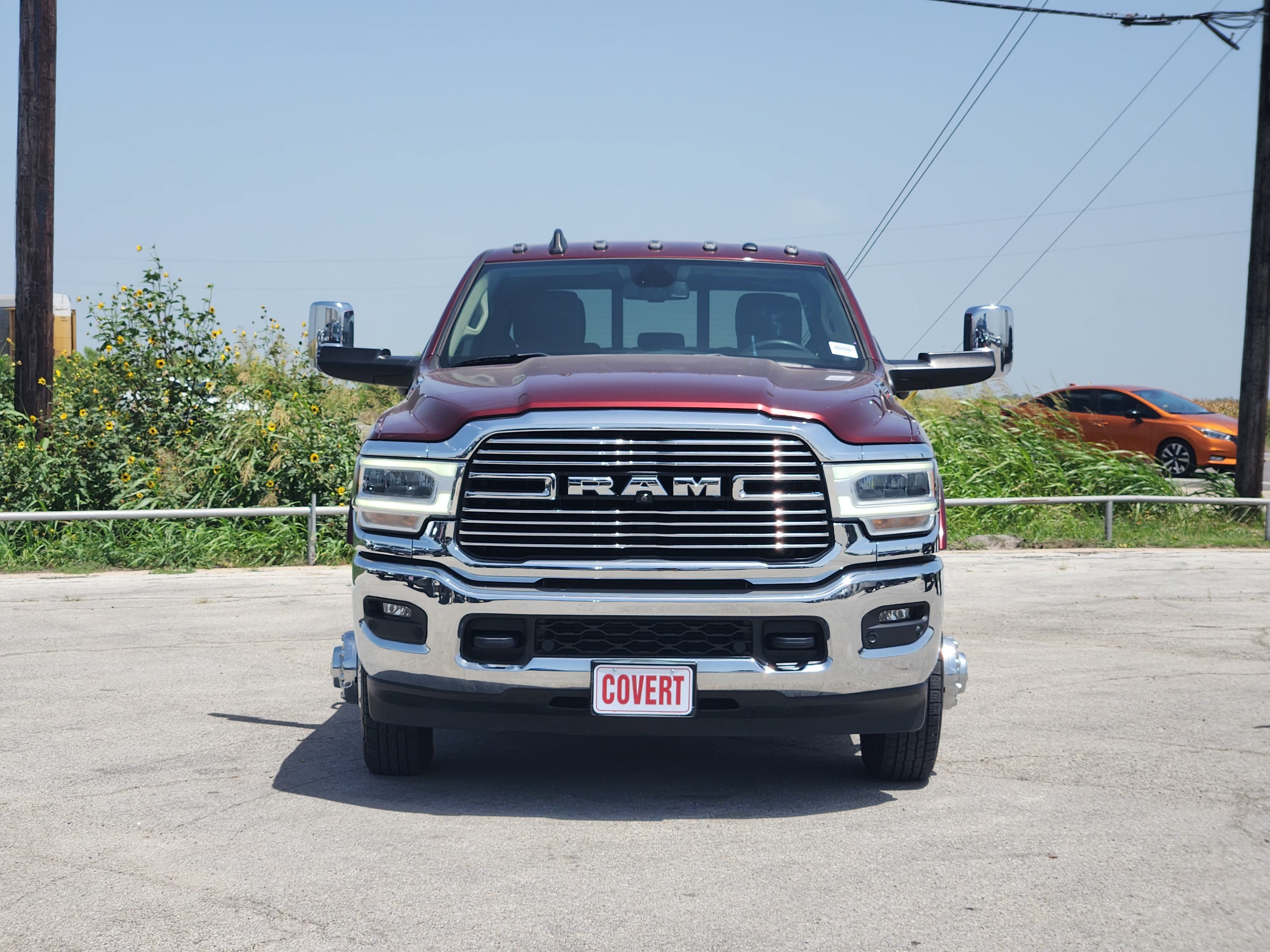 2020 RAM 3500 Laramie Crew Cab 4x4 8' Box