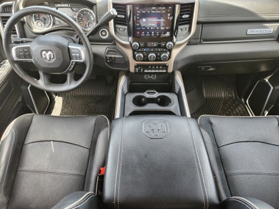 2020 RAM 3500 Laramie Crew Cab 4x4 8' Box