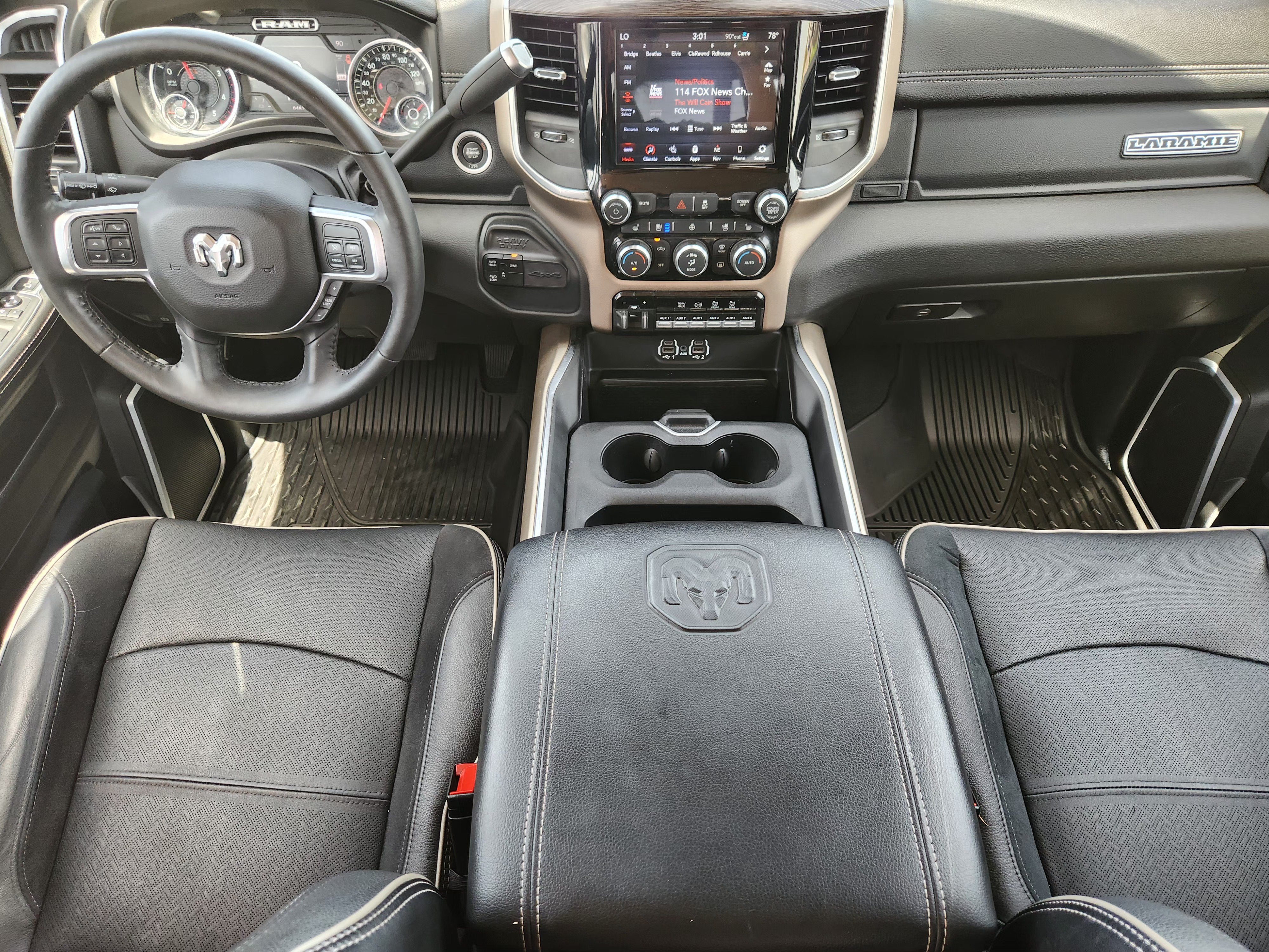 2020 RAM 3500 Laramie Crew Cab 4x4 8' Box