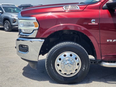 2020 RAM 3500 Laramie Crew Cab 4x4 8' Box