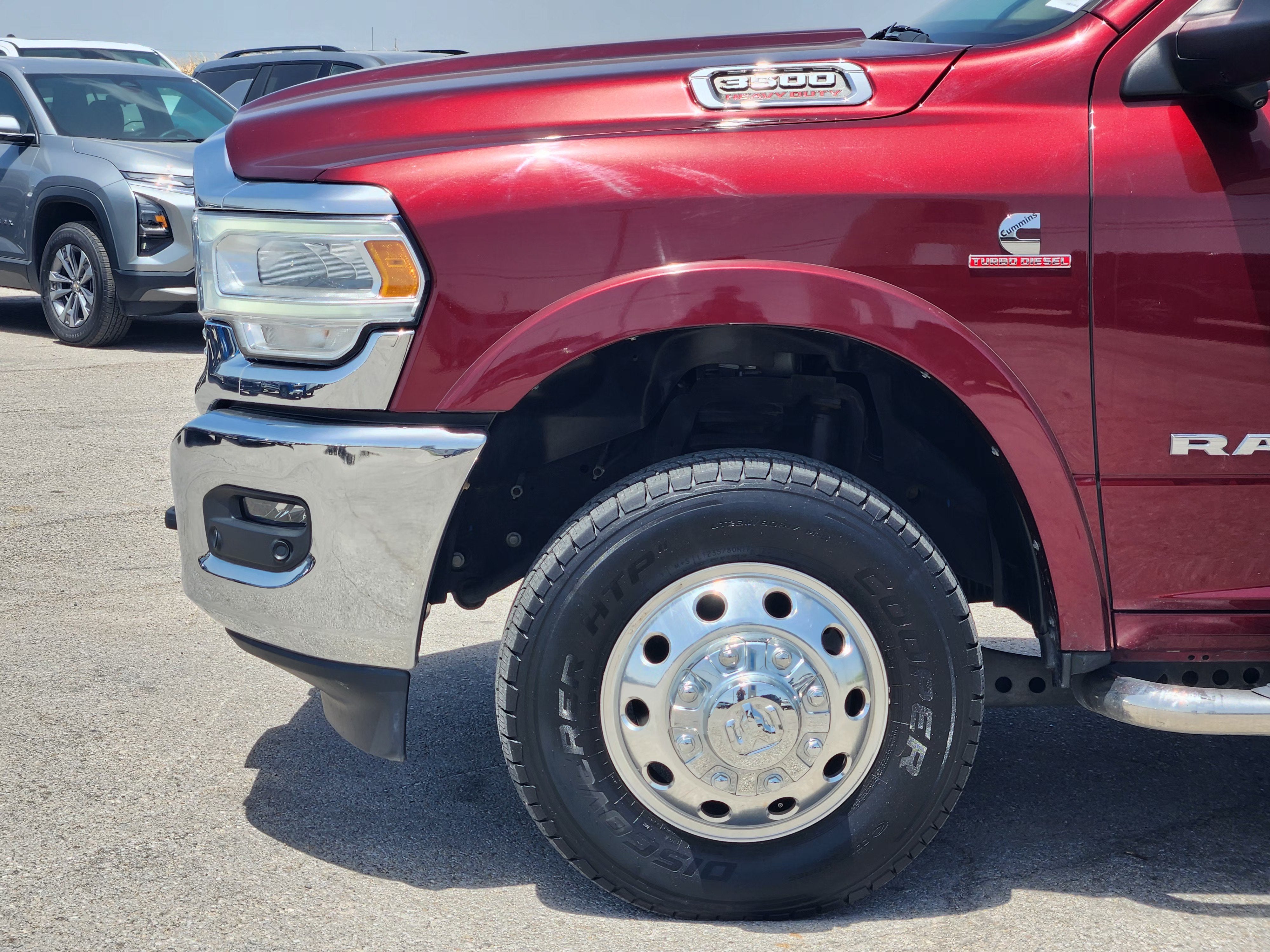 2020 RAM 3500 Laramie Crew Cab 4x4 8' Box