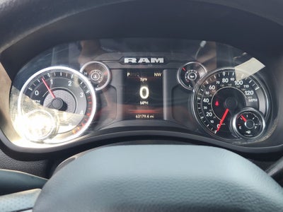 2023 RAM 2500 Tradesman Crew Cab 4x4 6'4" Box