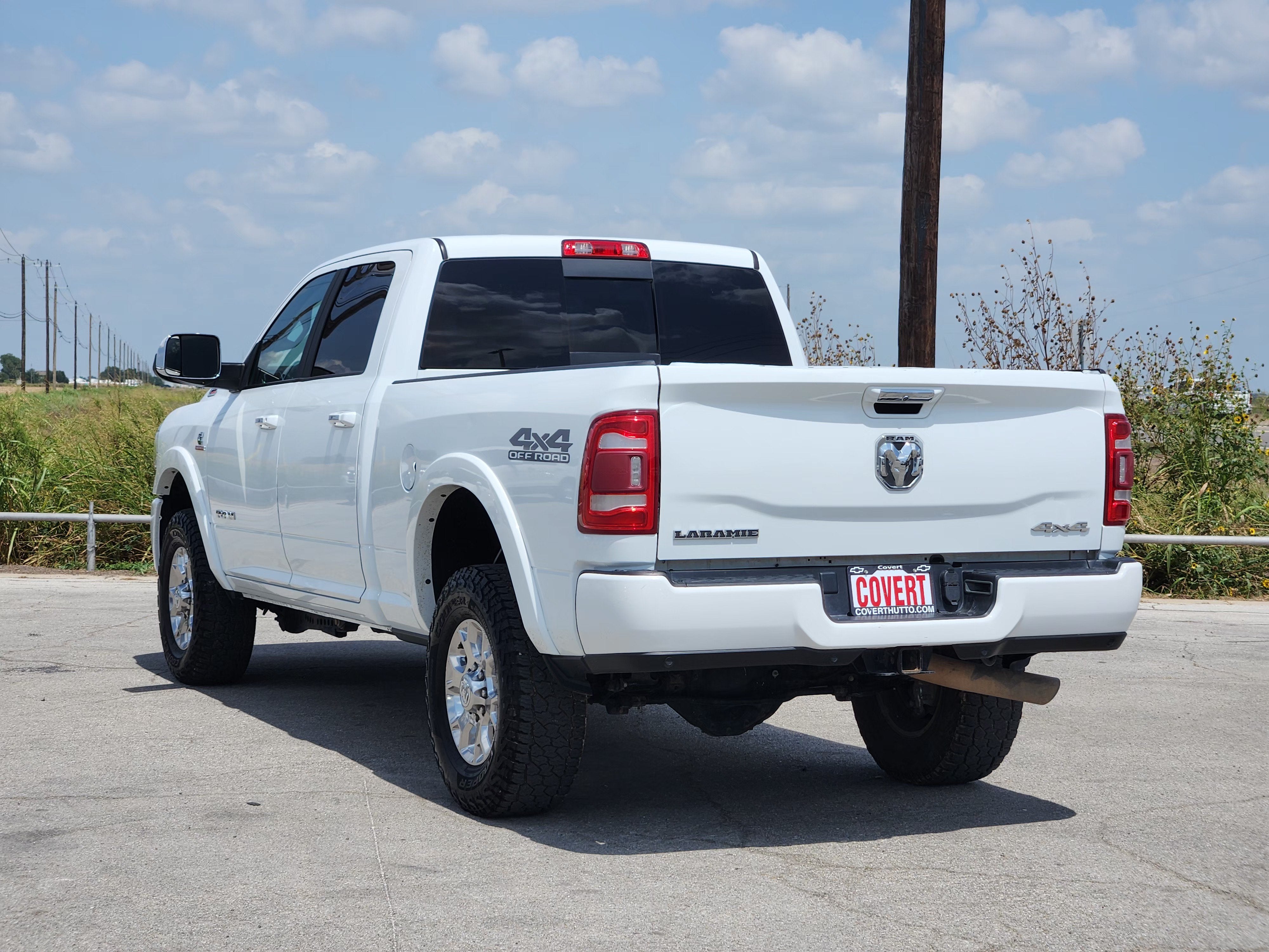 2022 RAM 2500 Laramie Crew Cab 4x4 6'4" Box