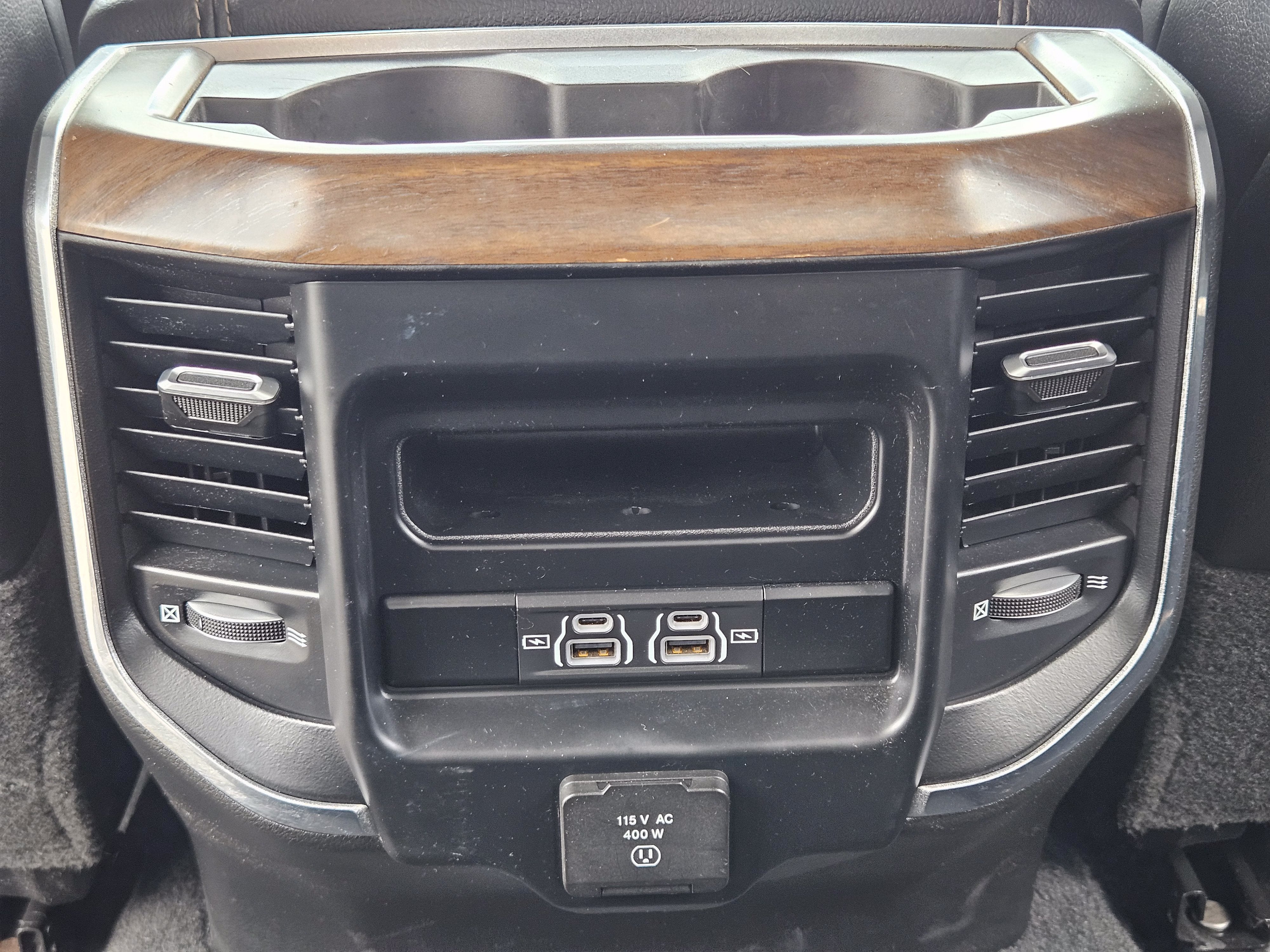 2023 RAM 2500 Laramie Crew Cab 4x4 6'4" Box