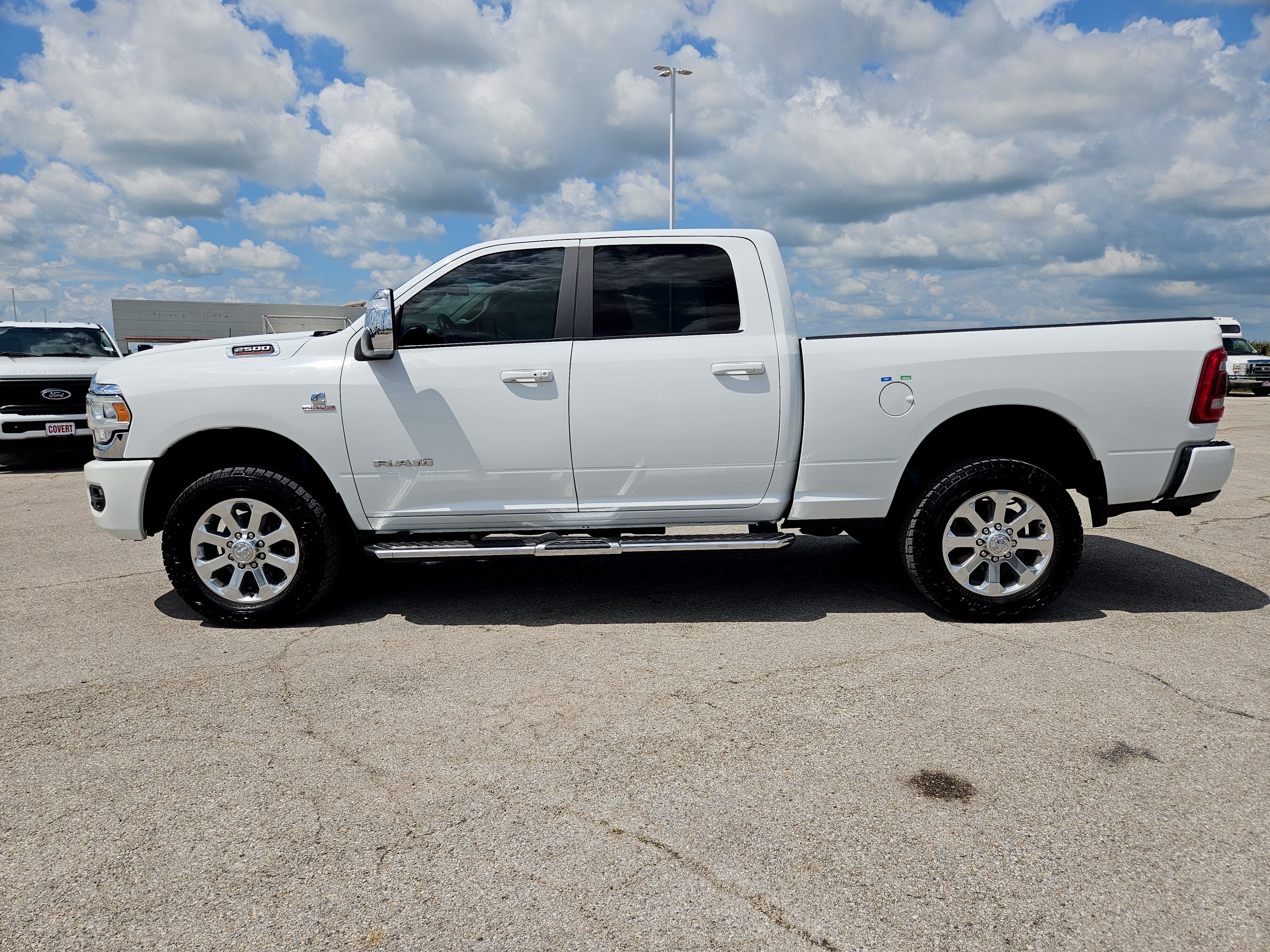 2023 RAM 2500 Laramie Crew Cab 4x4 6'4" Box