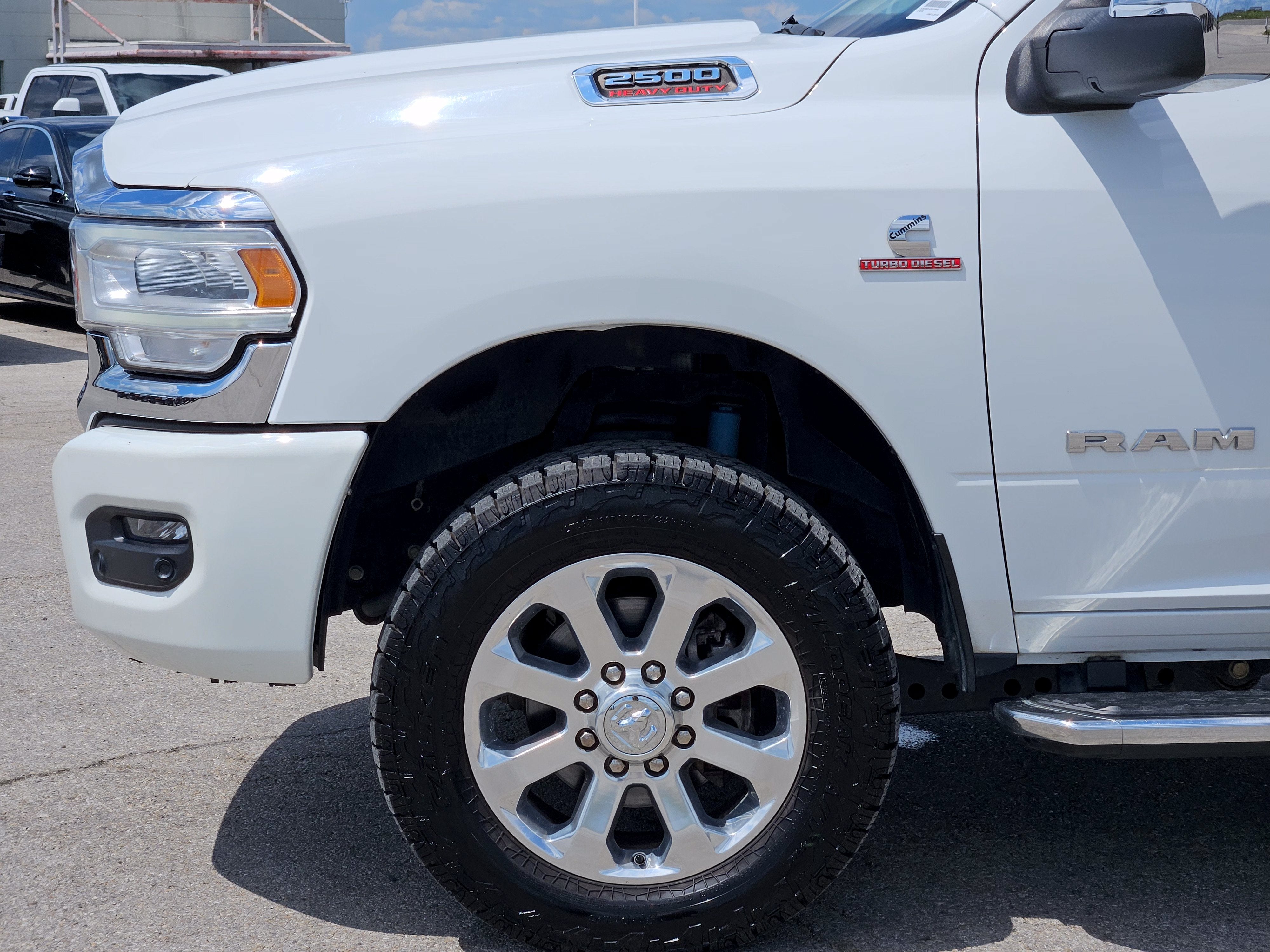2023 RAM 2500 Laramie Crew Cab 4x4 6'4" Box