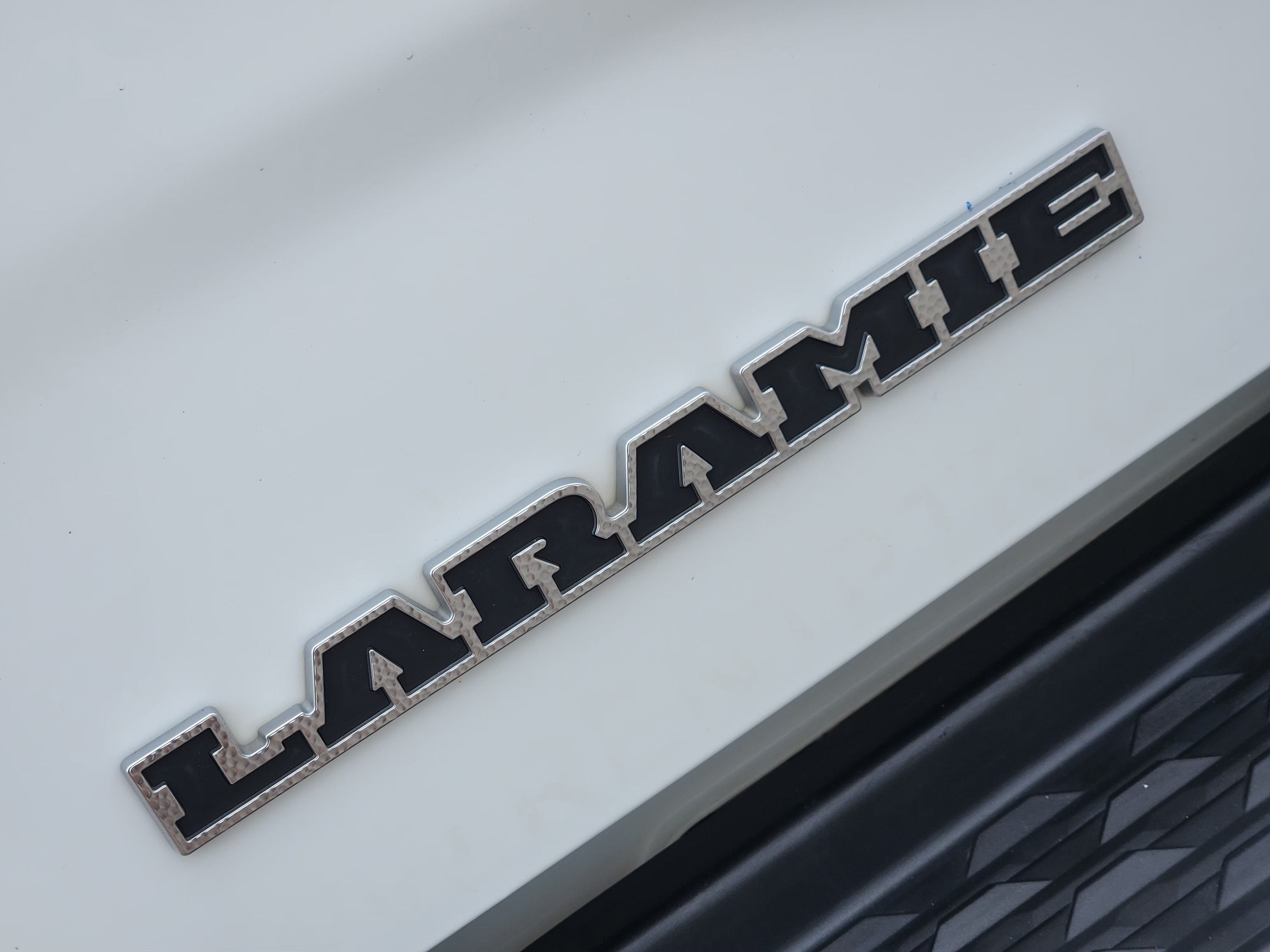 2023 RAM 2500 Laramie Crew Cab 4x4 6'4" Box