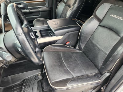 2023 RAM 2500 Laramie Crew Cab 4x4 6'4" Box