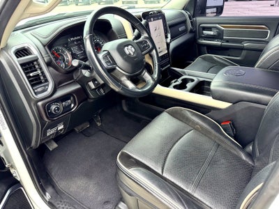 2023 RAM 2500 Laramie Crew Cab 4x4 6'4" Box