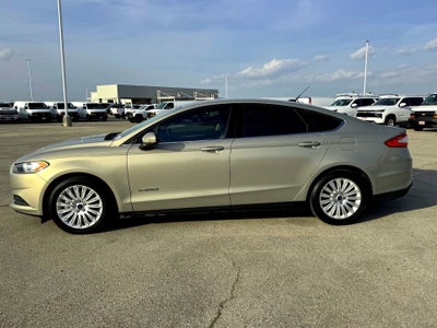 2016 Ford Fusion S Hybrid