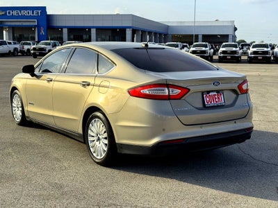 2016 Ford Fusion S Hybrid