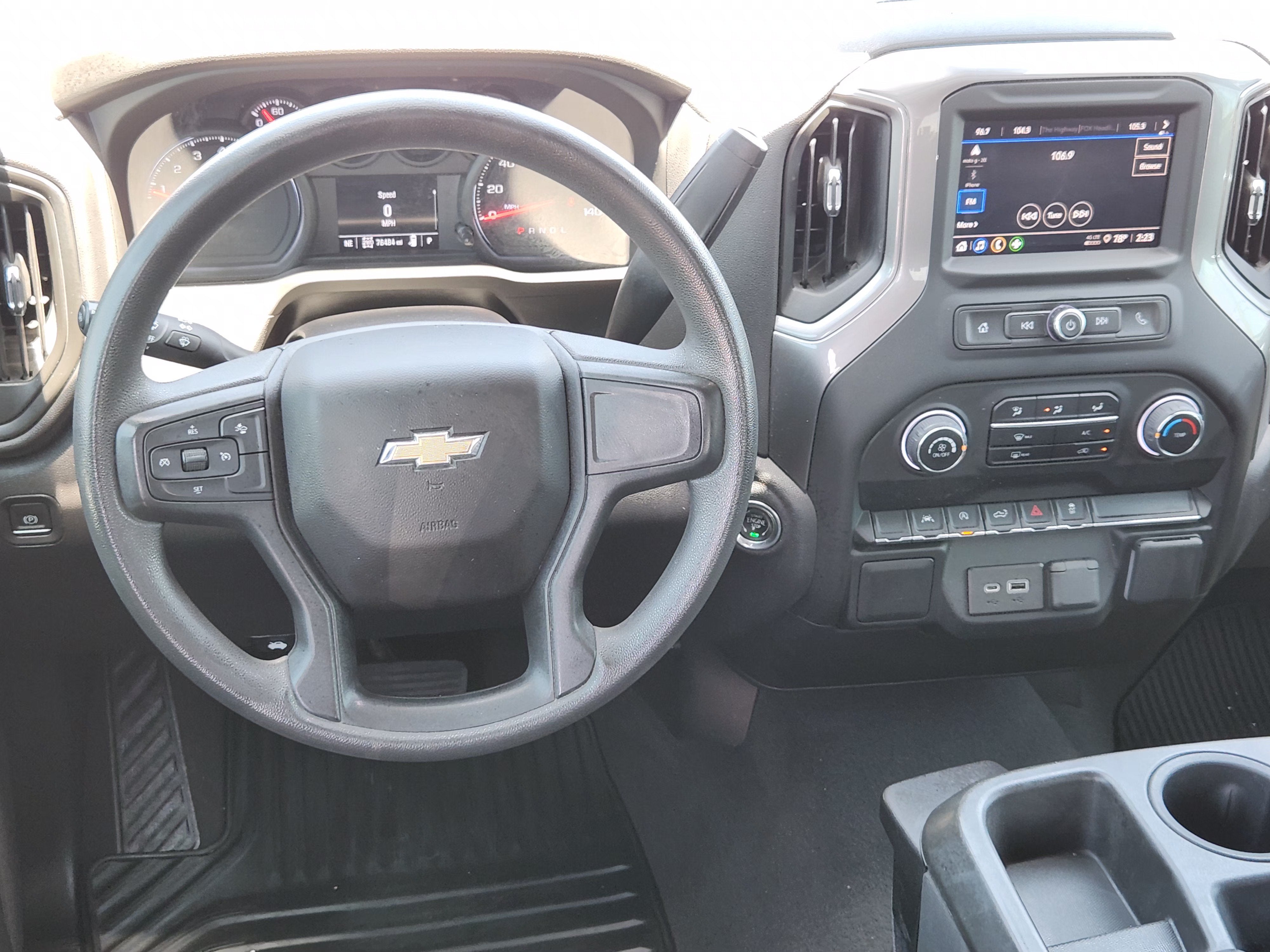 2023 Chevrolet Silverado 1500 Custom