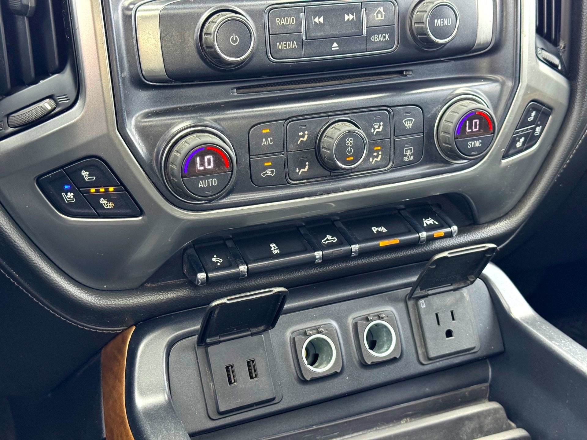 2018 Chevrolet Silverado 1500 LTZ