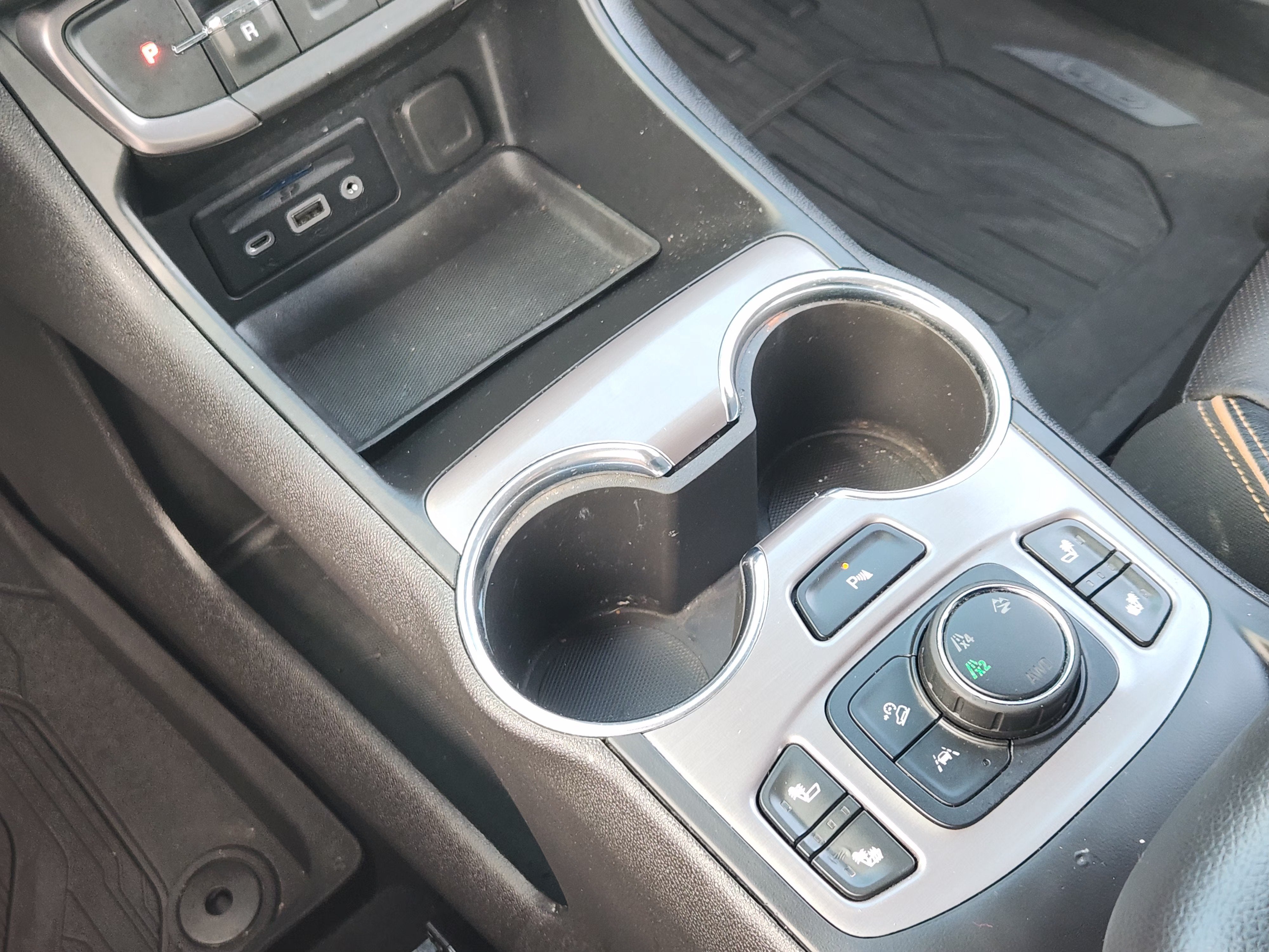 2023 GMC Terrain AT4