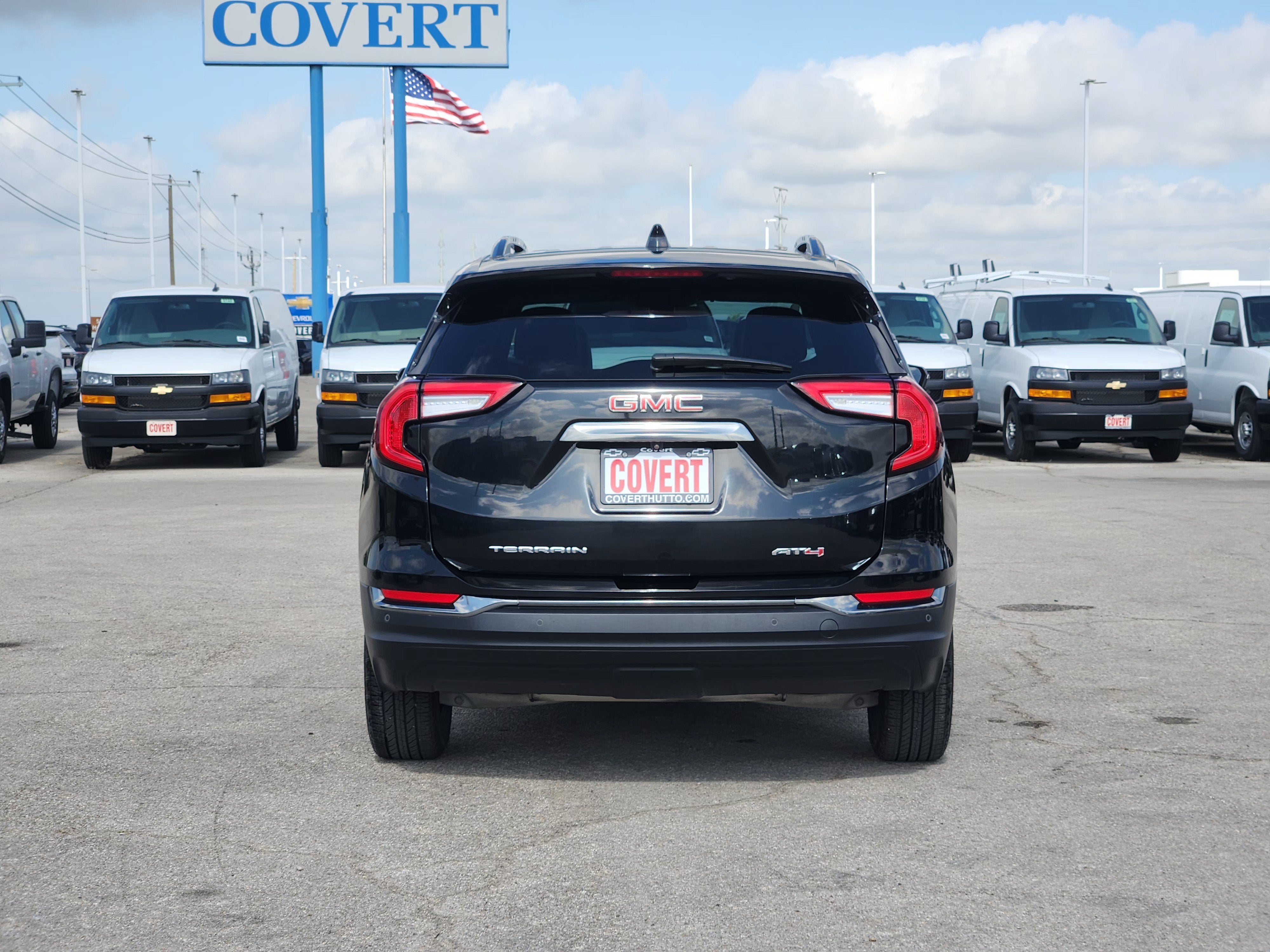 2023 GMC Terrain AT4