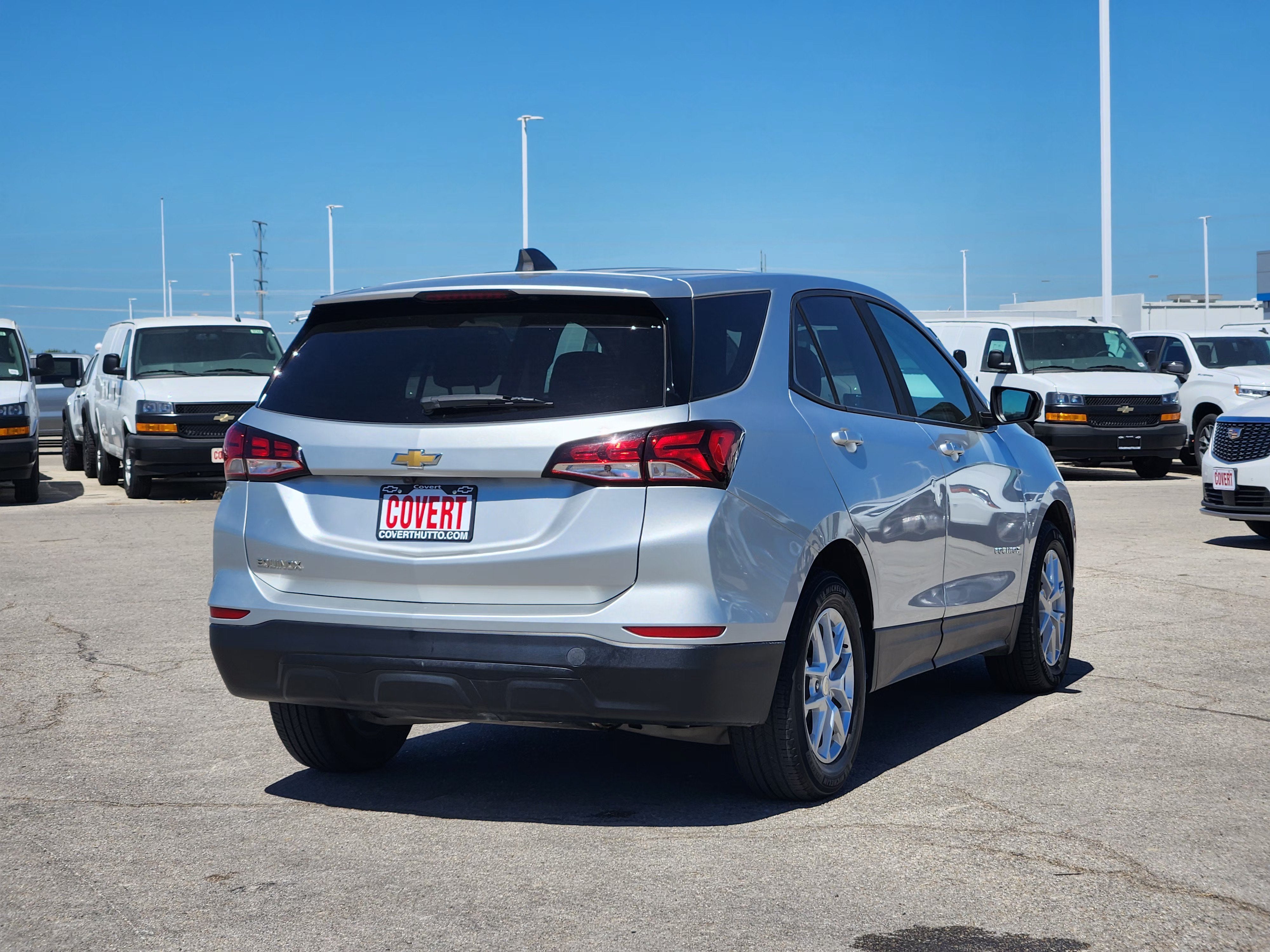 2022 Chevrolet Equinox LS