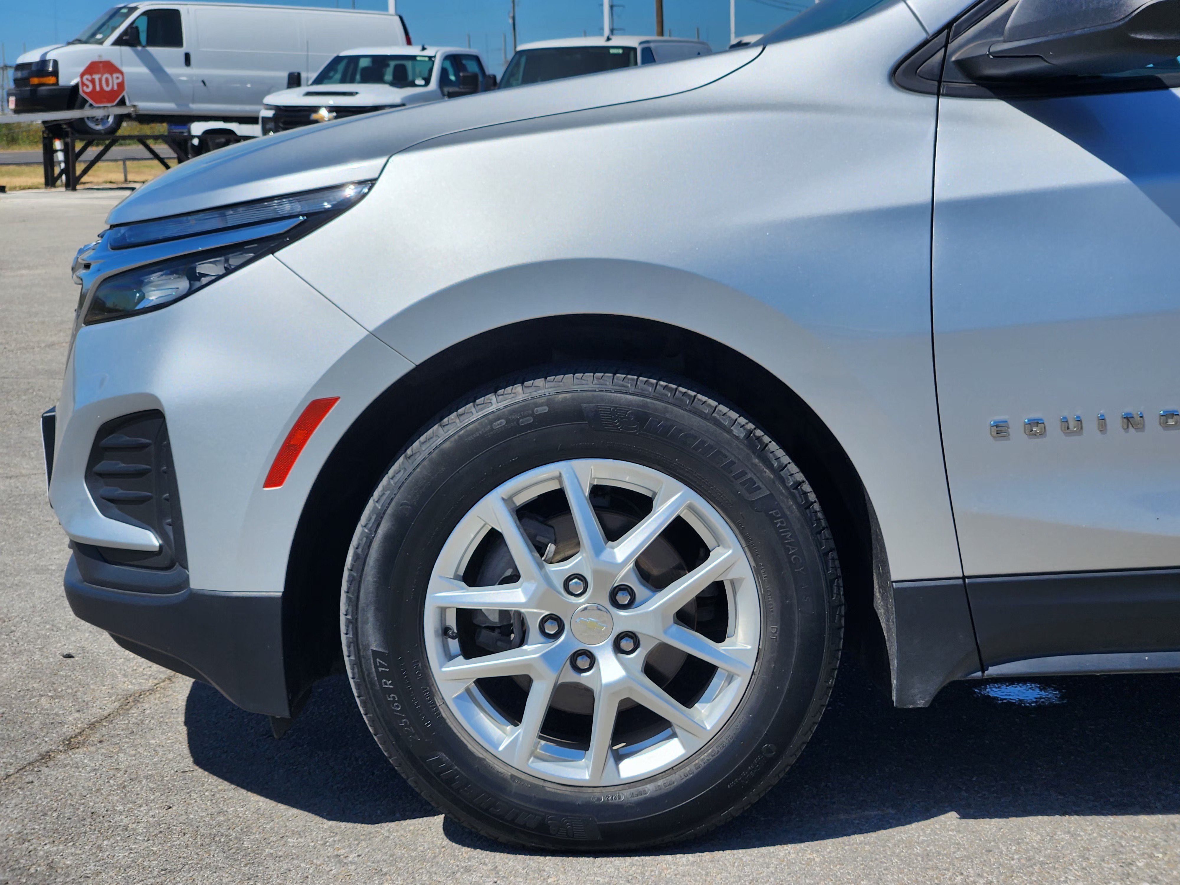 2022 Chevrolet Equinox LS