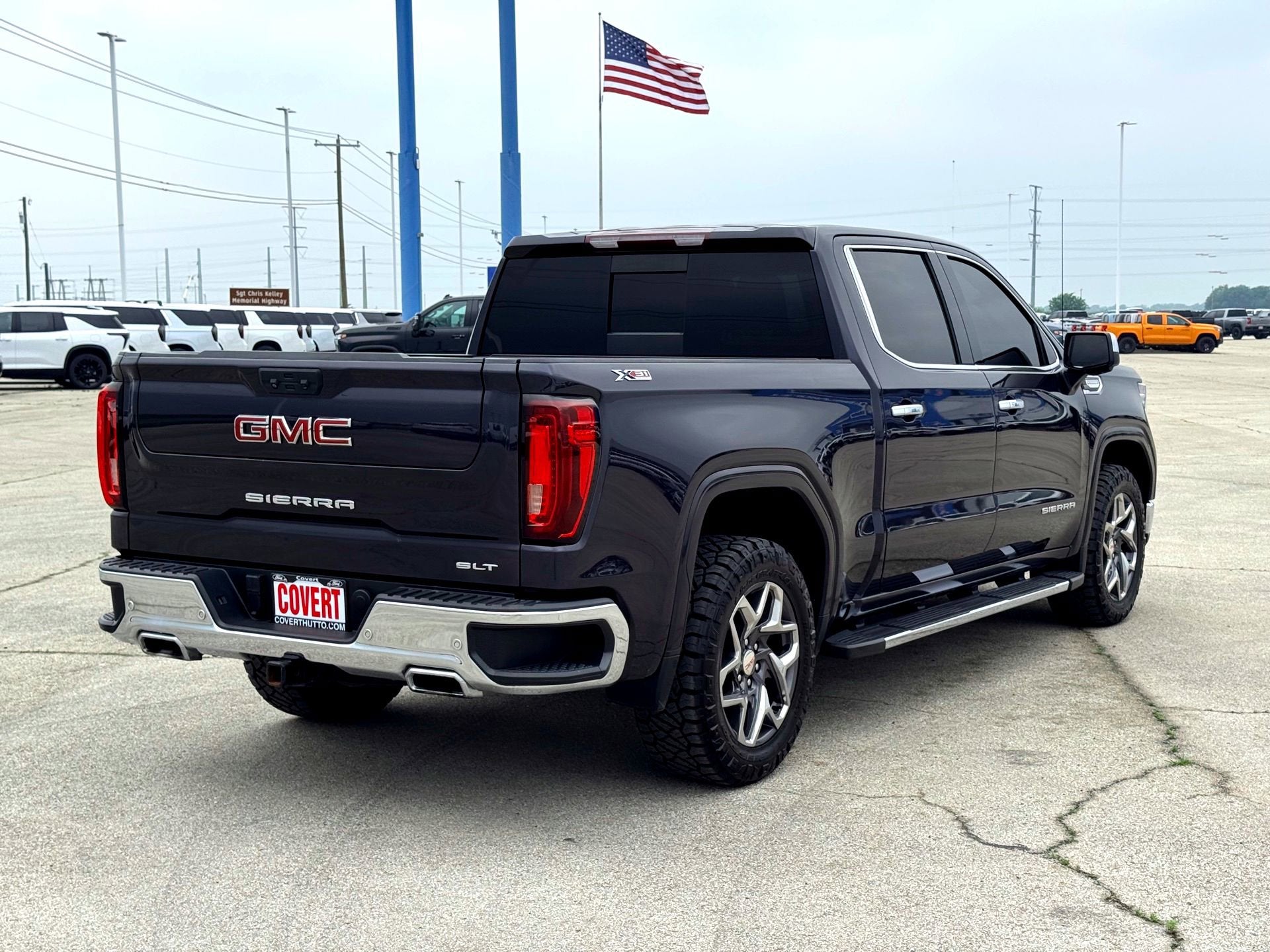 2022 GMC Sierra 1500 SLT