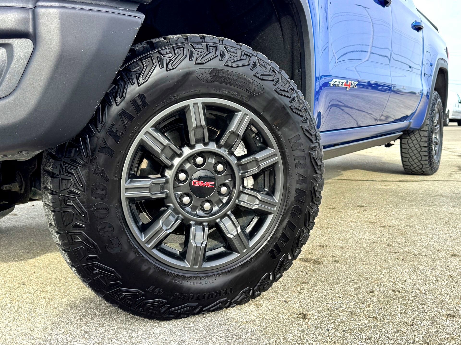 2024 GMC Sierra 1500 AT4X
