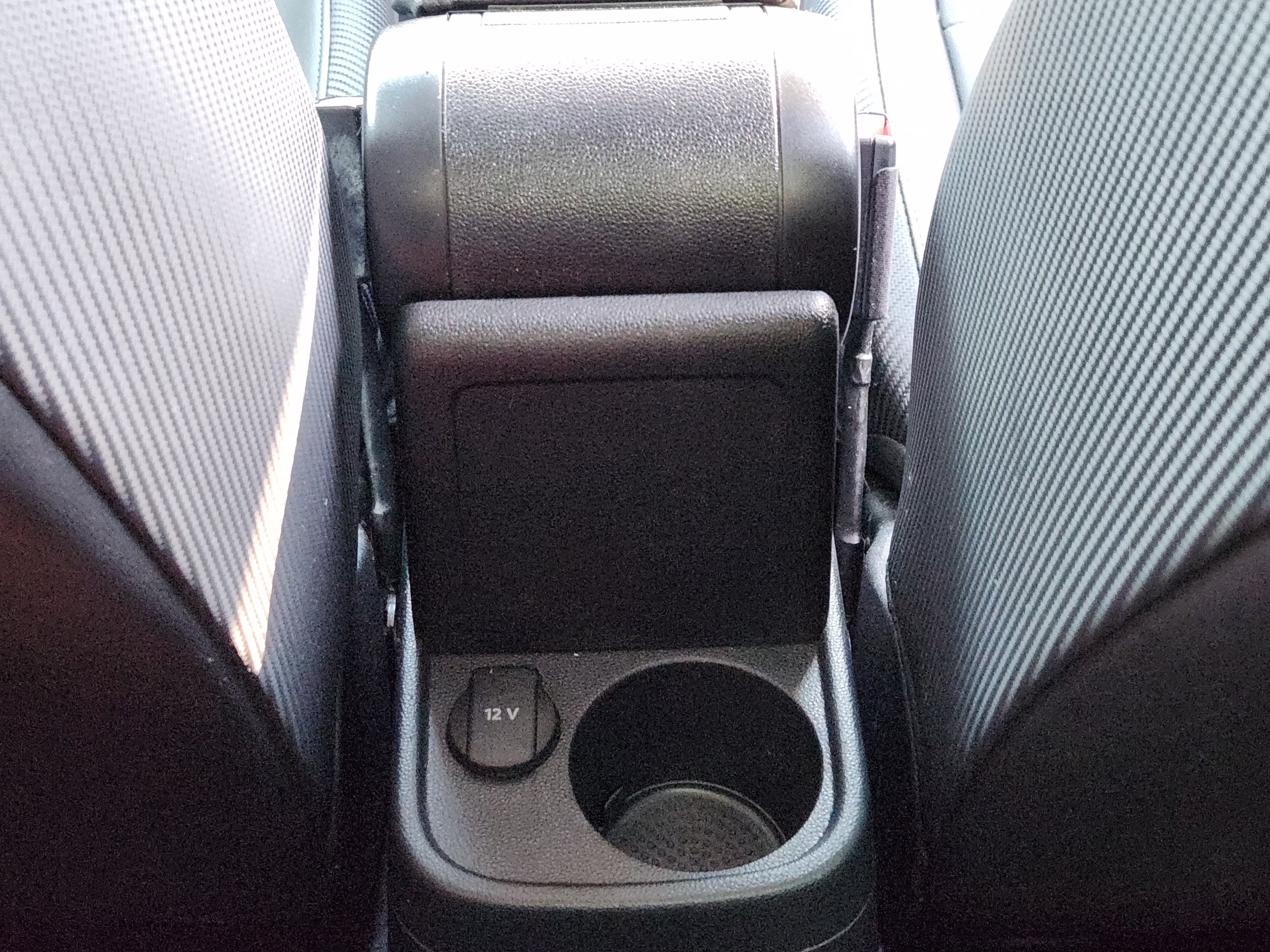 2013 Volkswagen Beetle 2.0L TDI