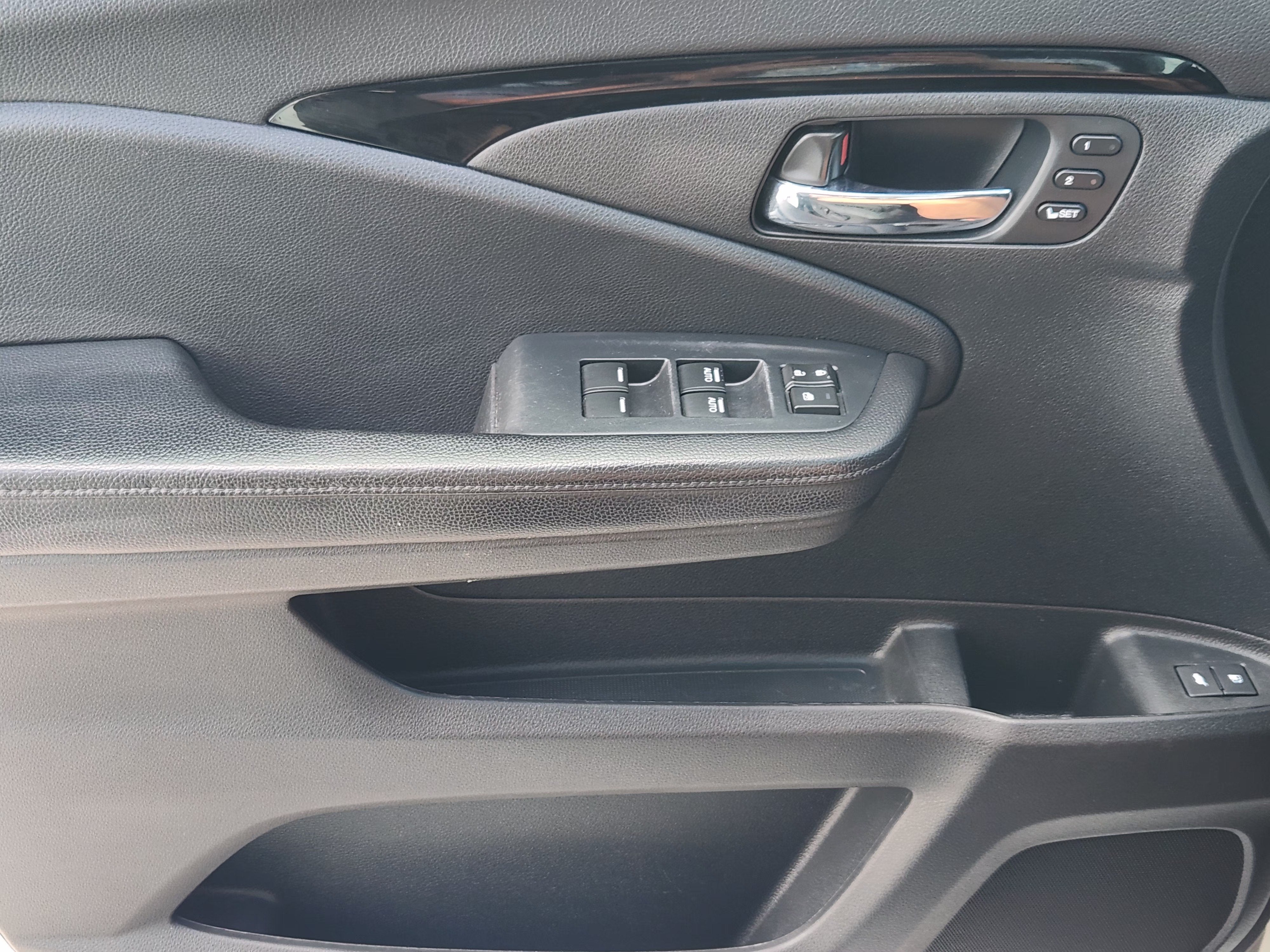 2021 Honda Pilot AWD Touring 7 Passenger