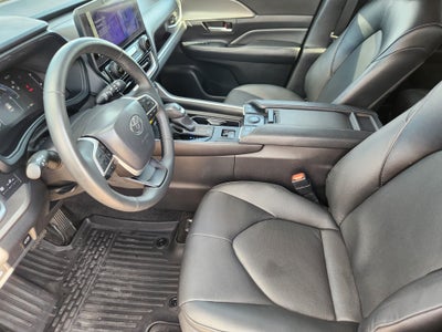 2025 Toyota Grand Highlander Hybrid XLE