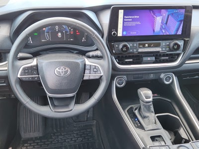 2025 Toyota Grand Highlander Hybrid XLE