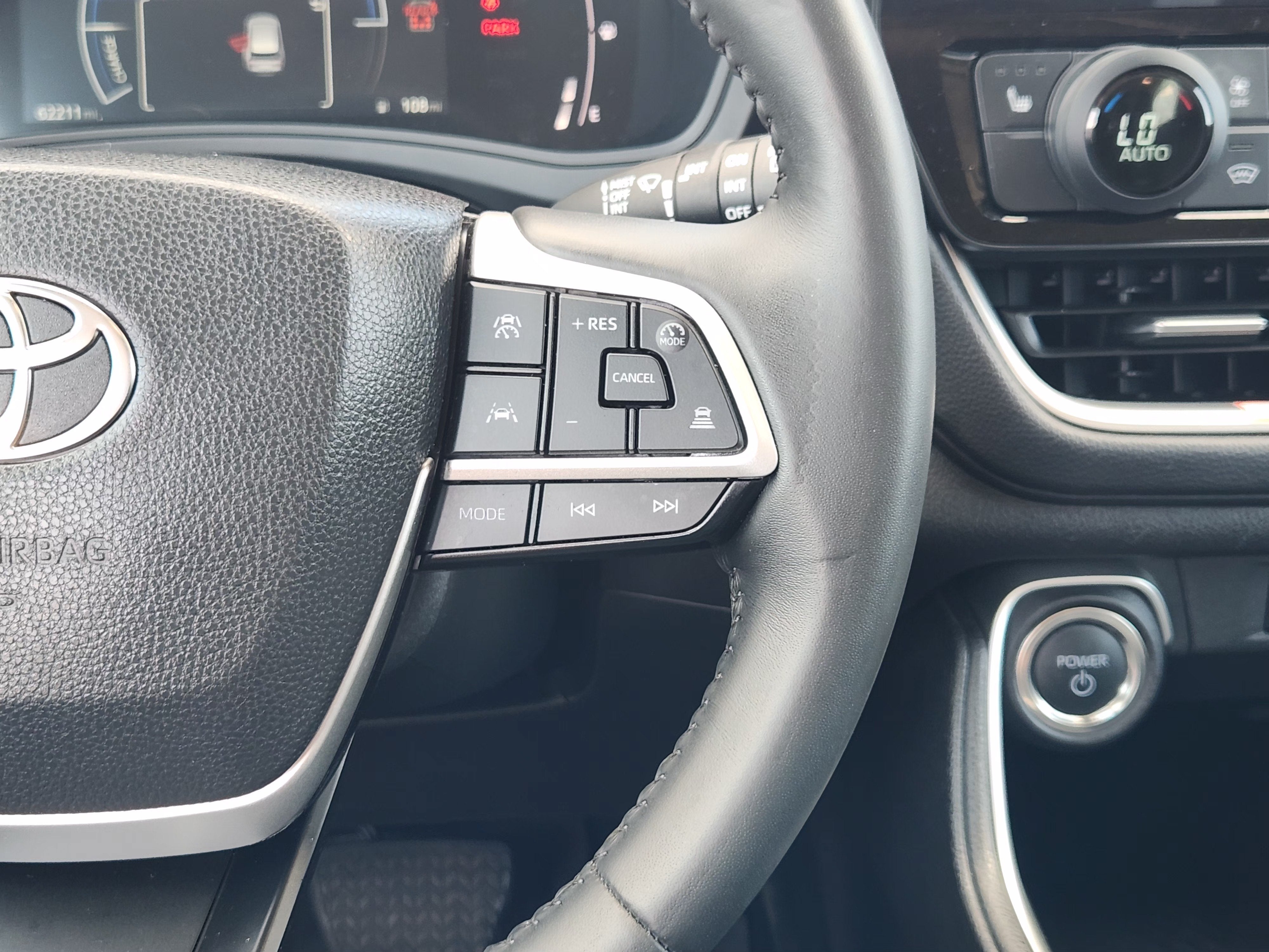 2025 Toyota Grand Highlander Hybrid XLE